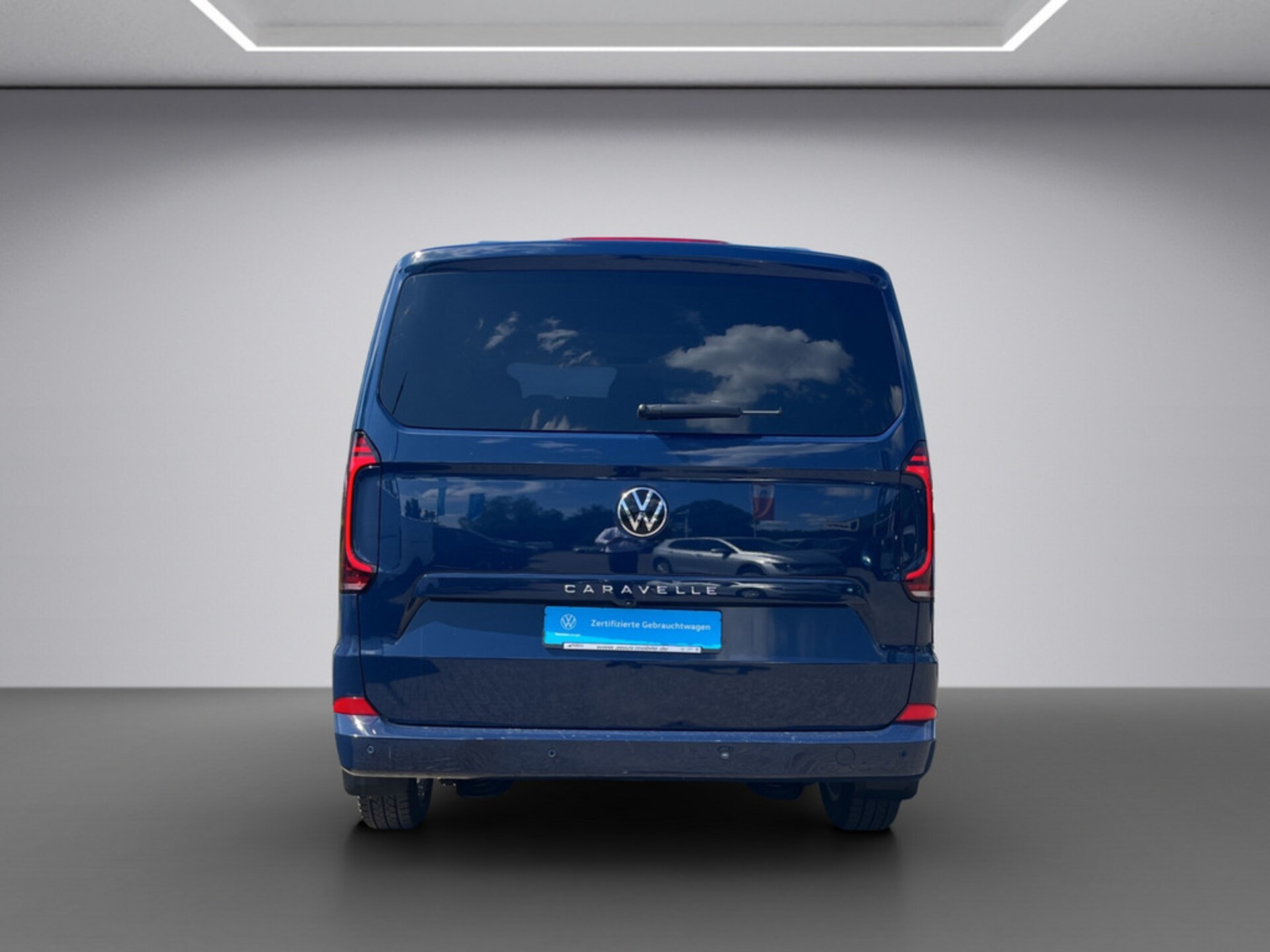 Volkswagen Caravelle Style