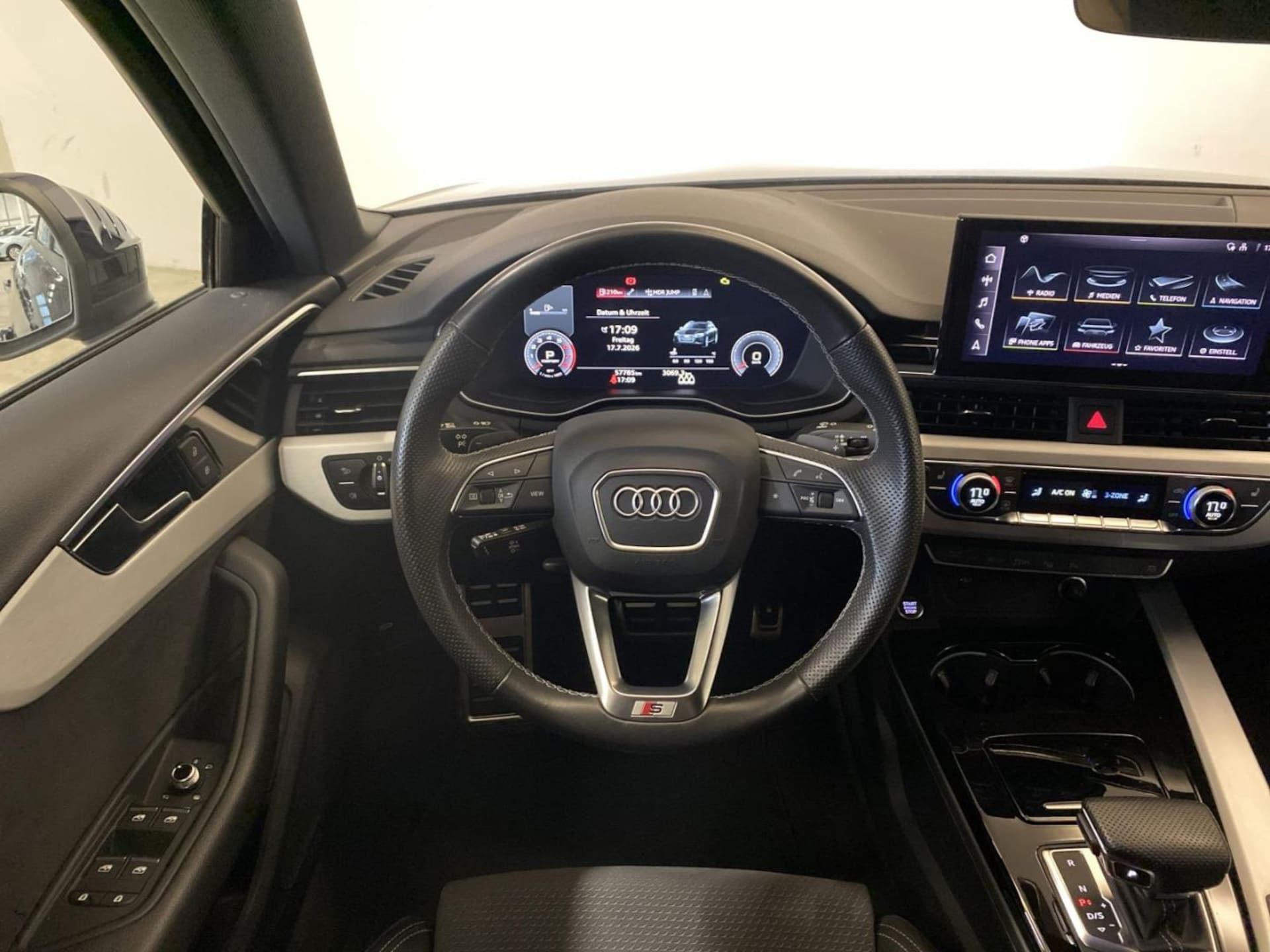 Audi A4 Avant Advanced