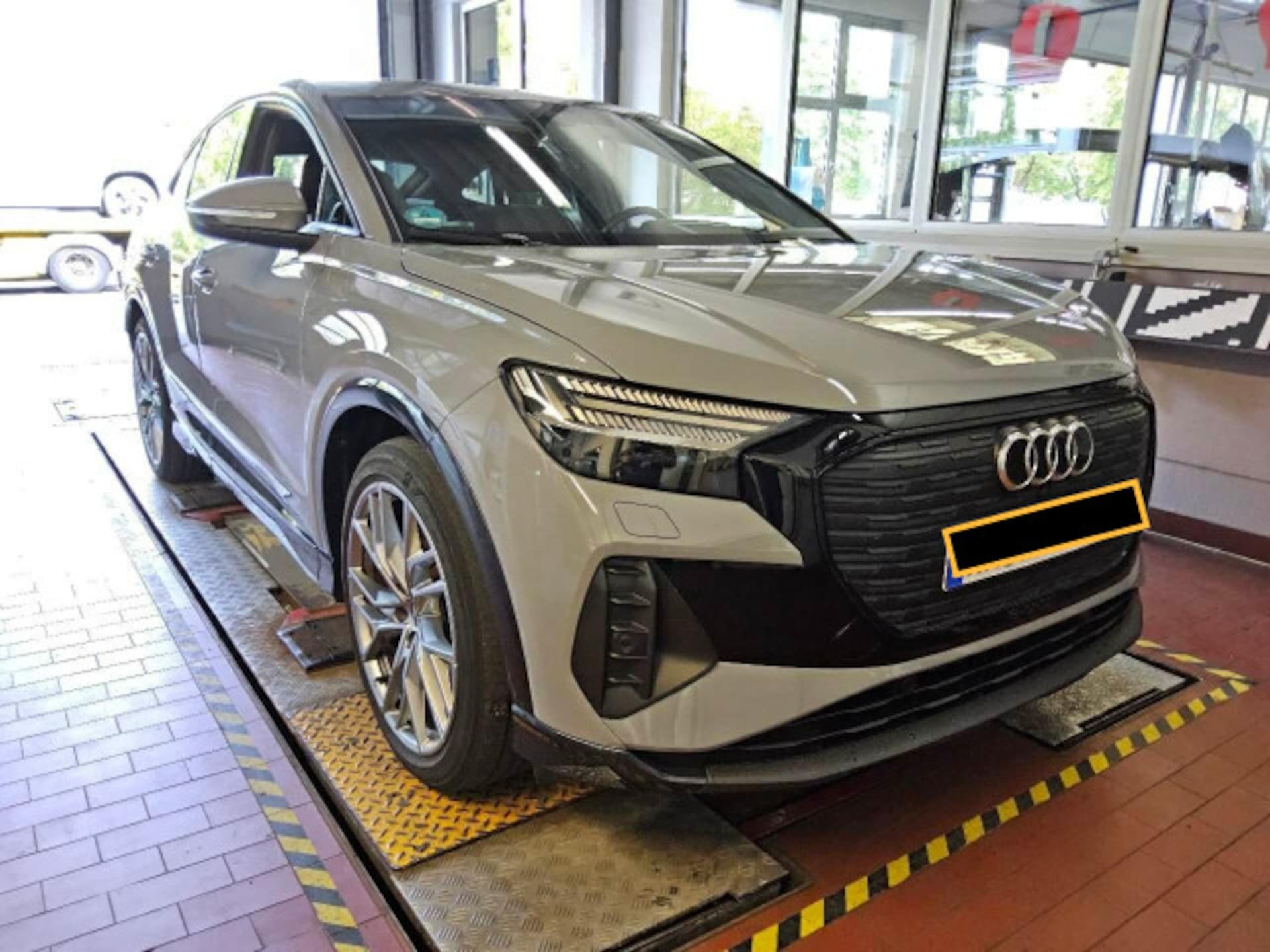 Audi Q4 Sportback e-tron