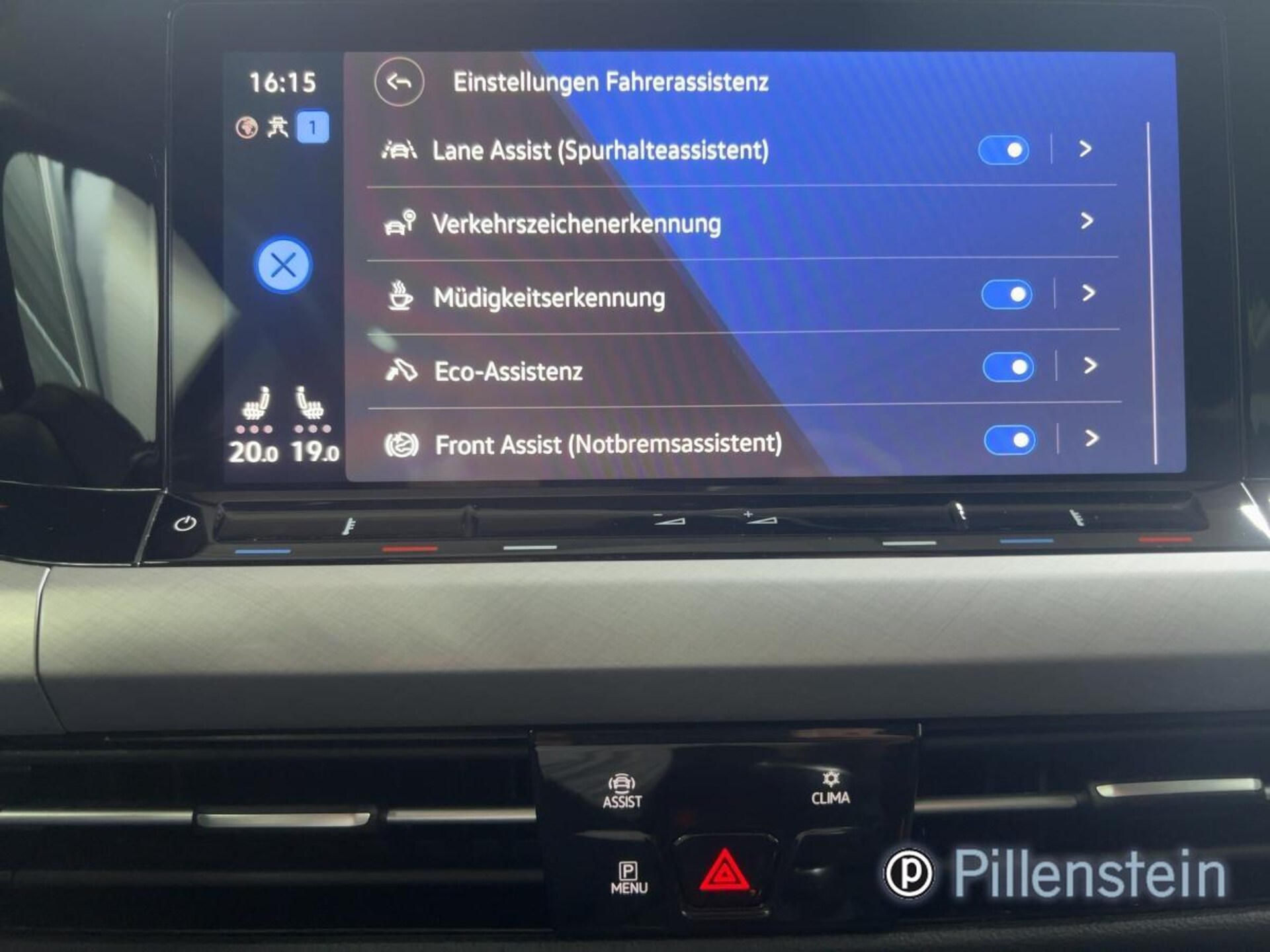Volkswagen Golf Life