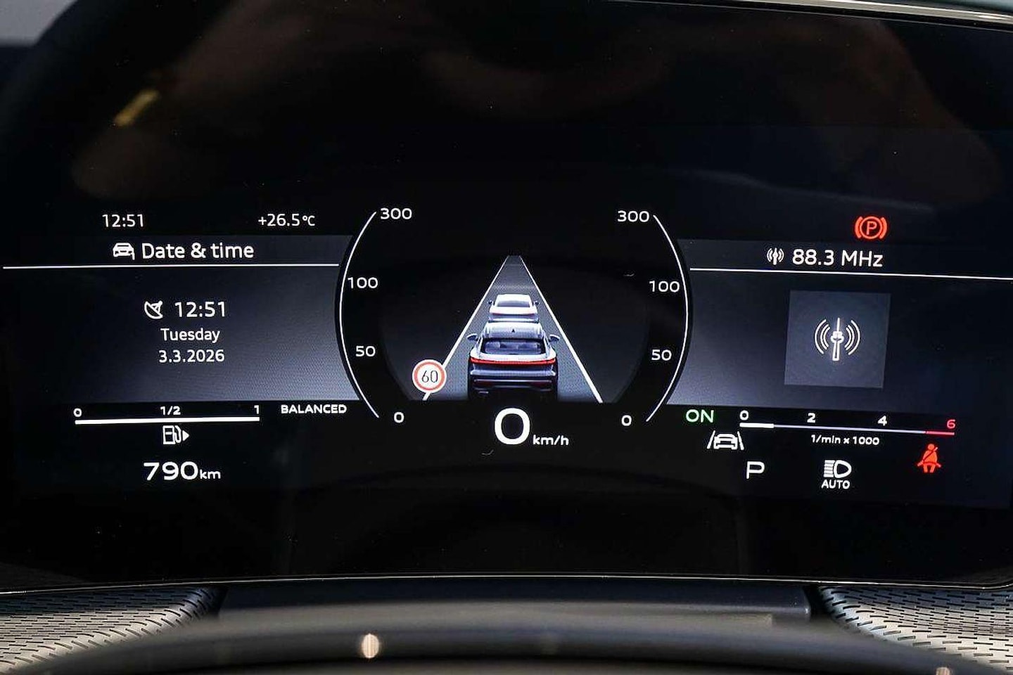 Image about Audi Q5 SUV TDI quattro 150 kW sport