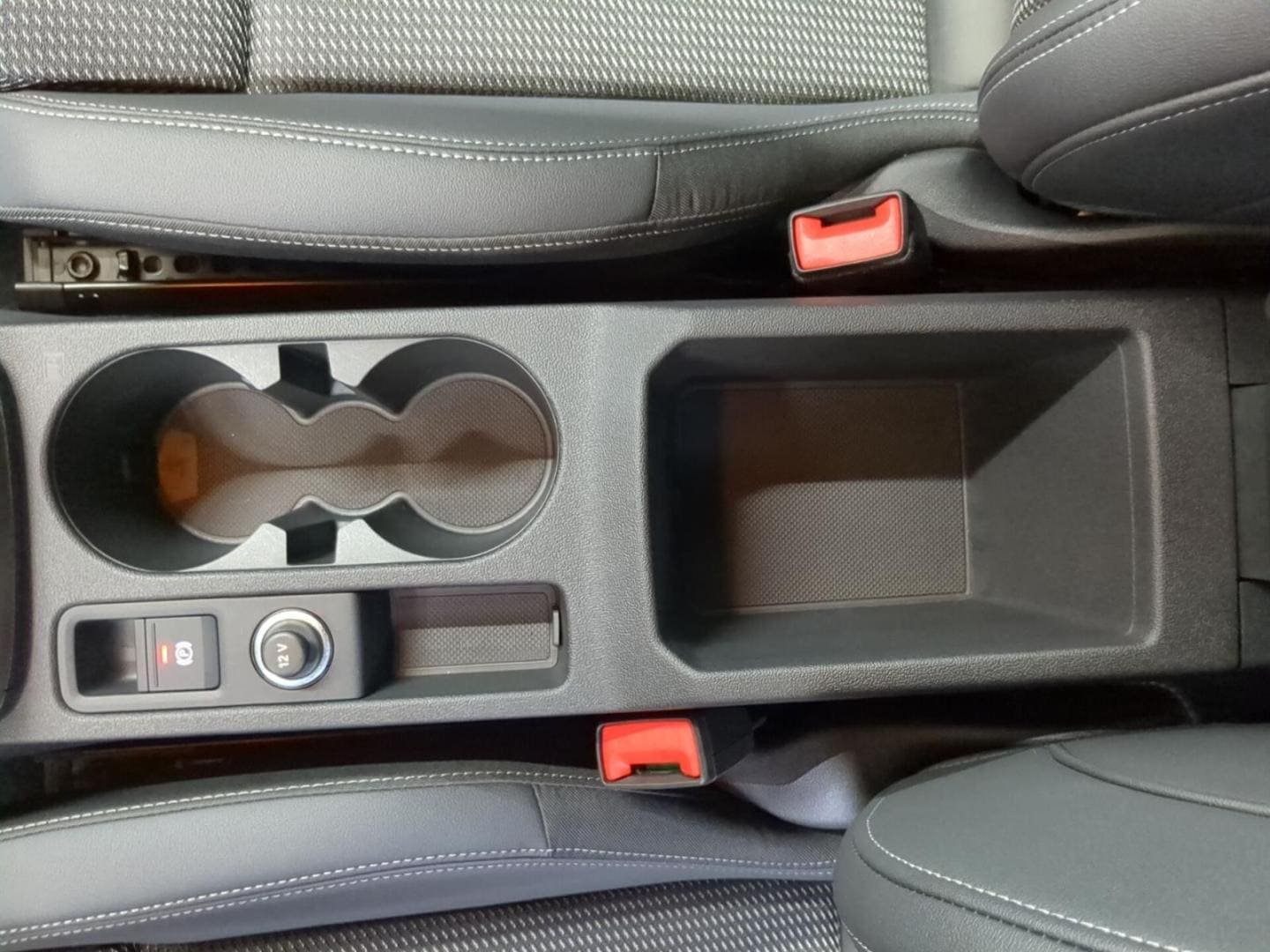 Bild über Audi A3 Sportback S line 30 TFSI S tronic - für weitere Informationen kontaktieren Sie den Audi Partner