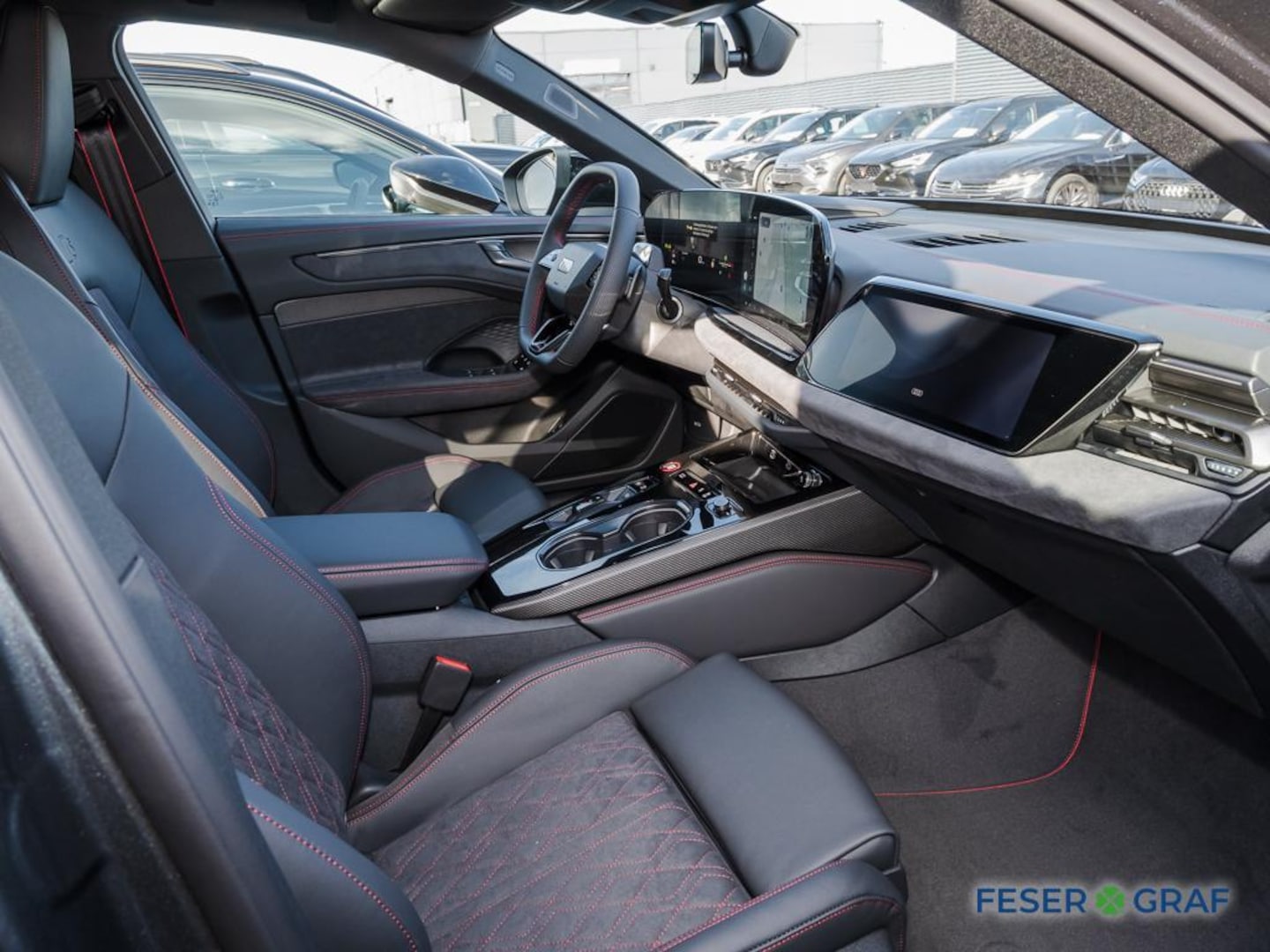 Bild über Audi A6 Avant TDI quattro 220 kW S tronic - für weitere Informationen kontaktieren Sie den Audi Partner