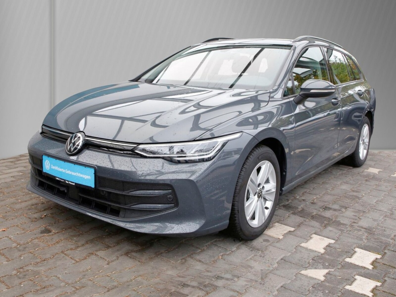 Volkswagen Golf Variant – Bild 2