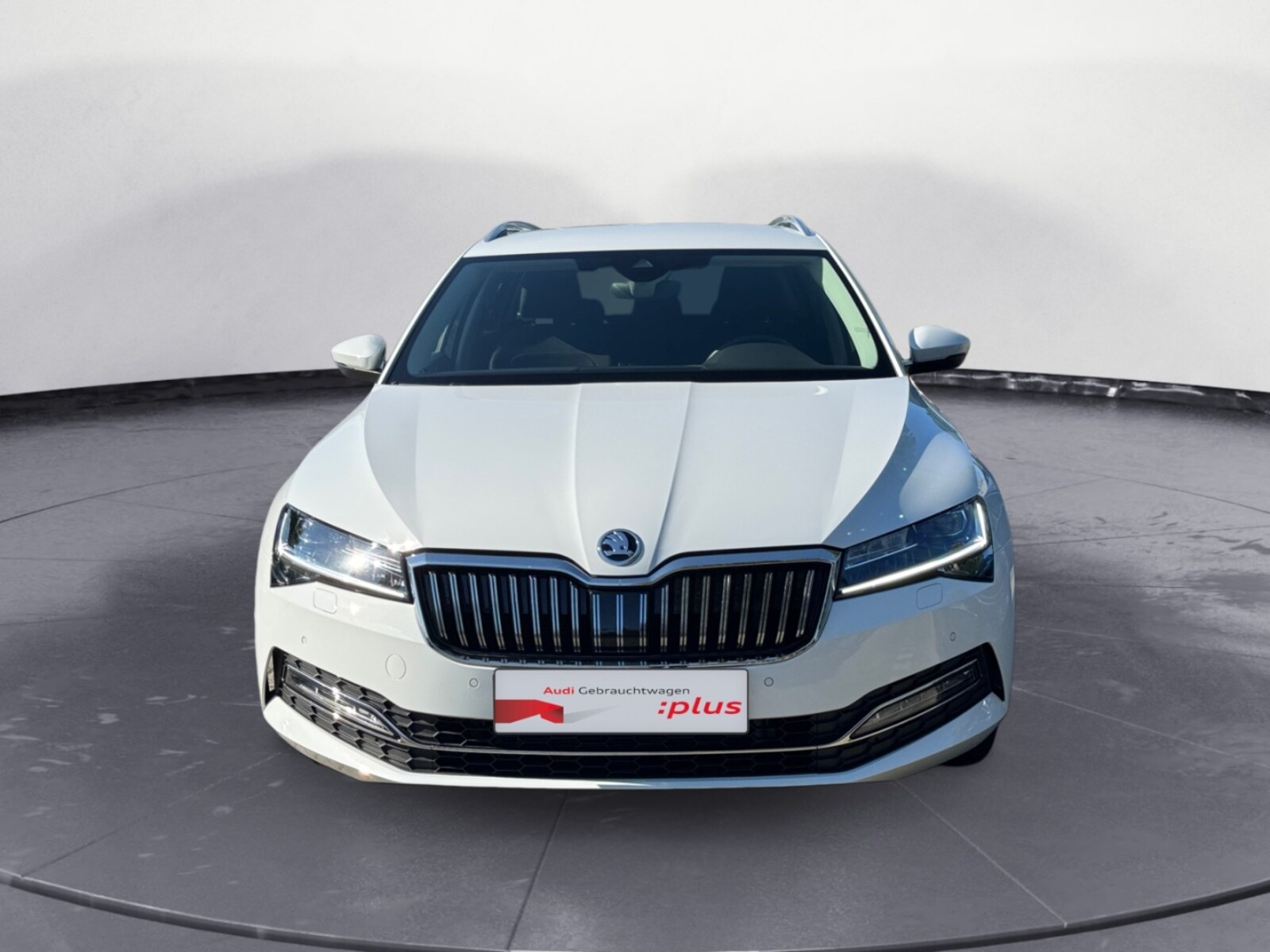 Škoda Superb Combi – Bild 7