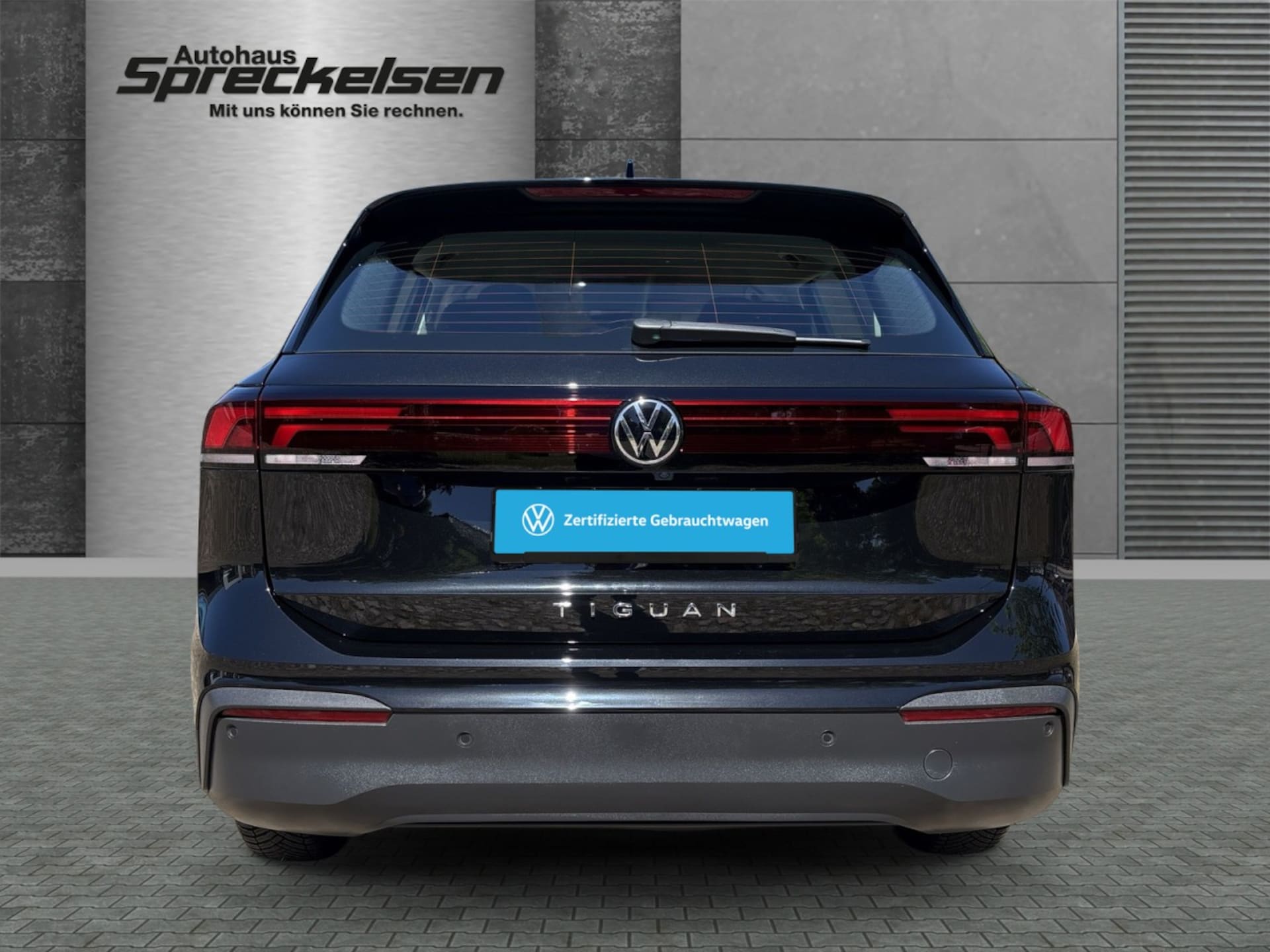 Volkswagen Tiguan Basis-Modell
