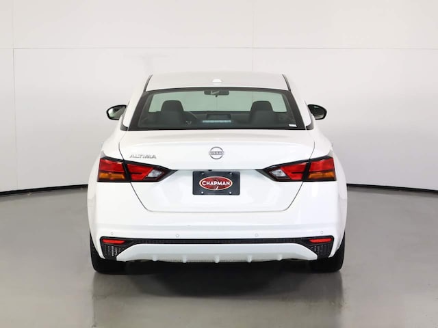 2025 Nissan Altima