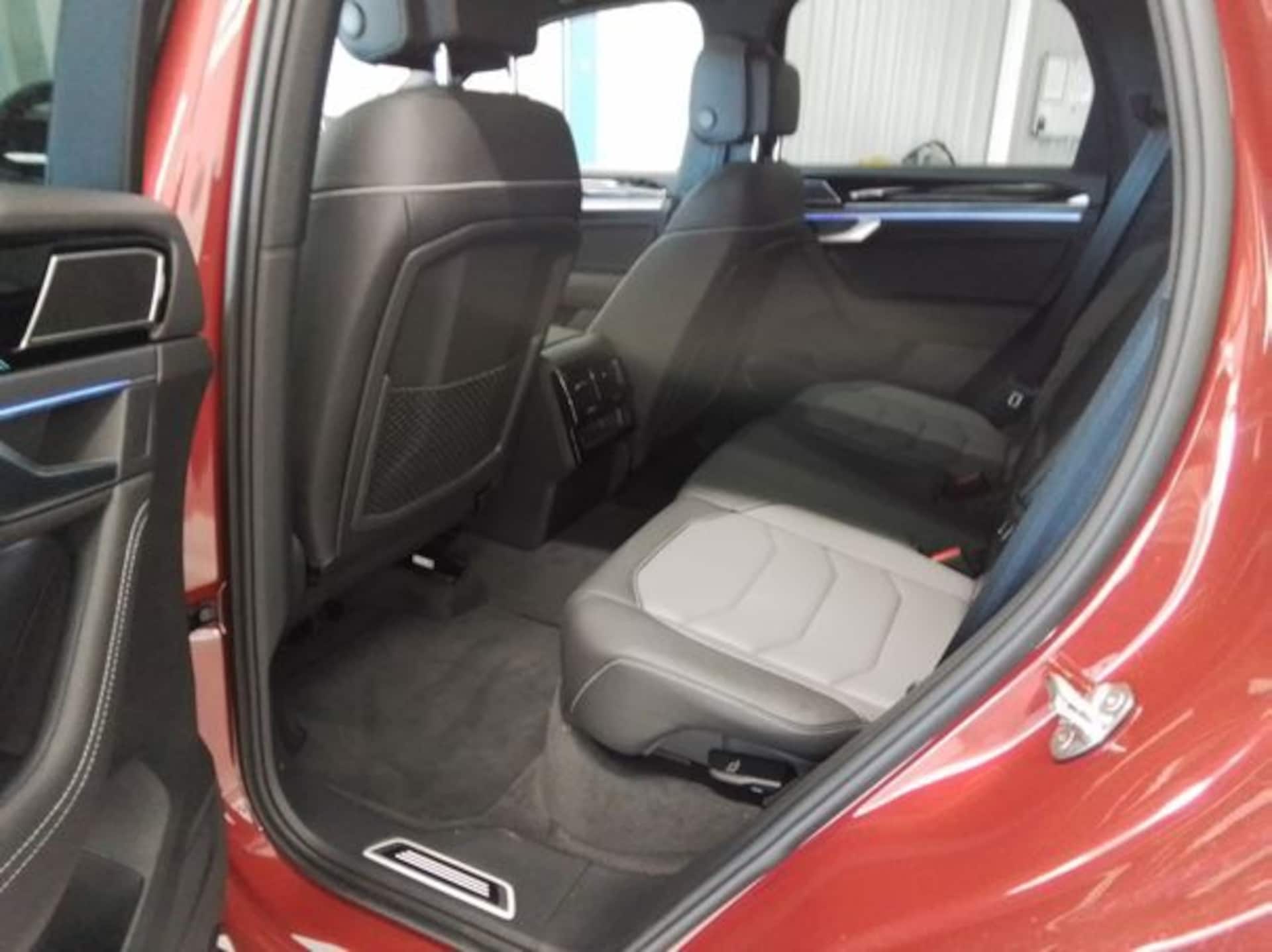 Volkswagen Touareg R-Line