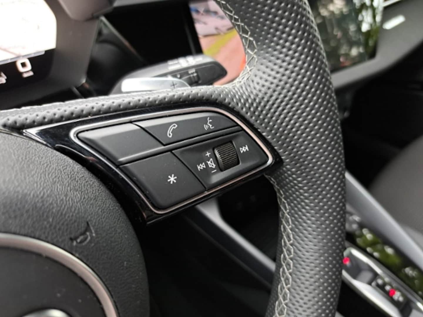Bild über Audi S3 Sportback TFSI quattro S tronic - für weitere Informationen kontaktieren Sie den Audi Partner