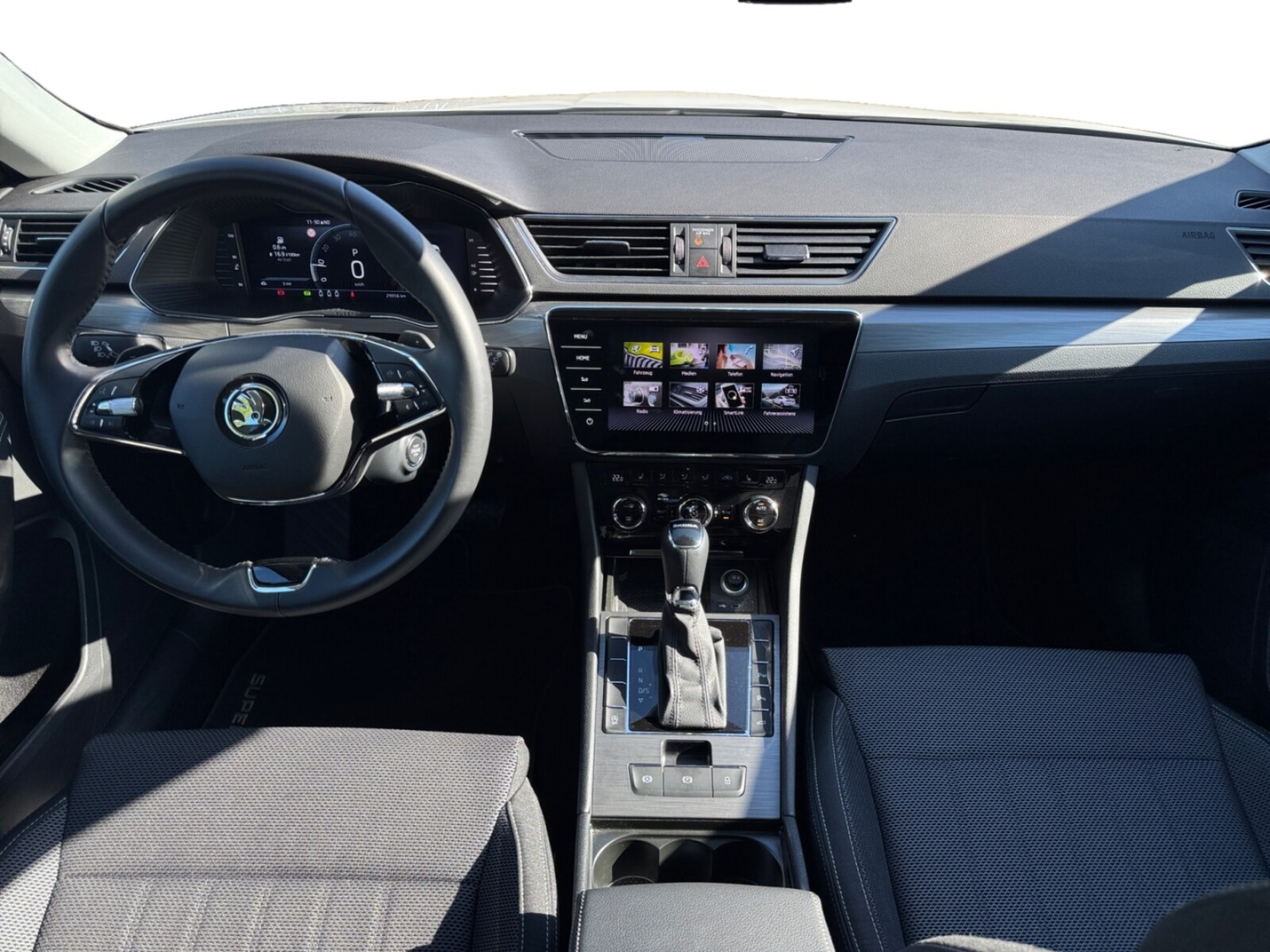 Škoda Superb Combi – Bild 9