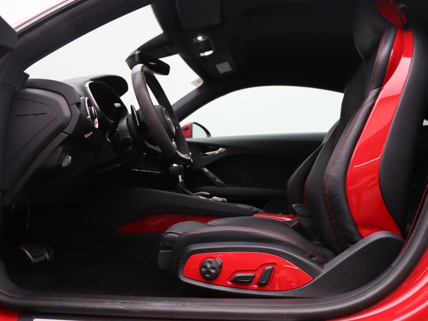 Image about Audi TT RS Coupé TFSI quattro S tronic
