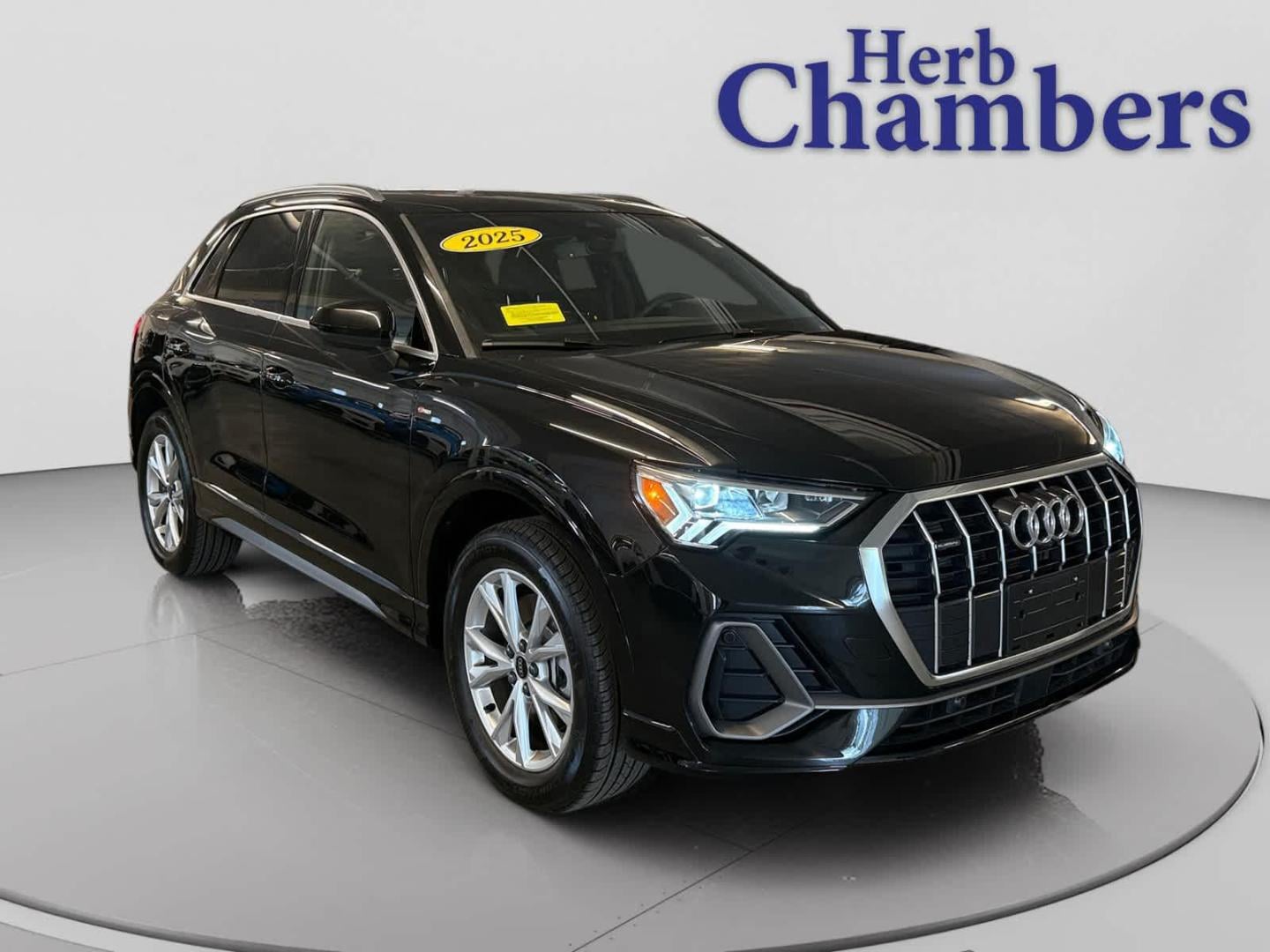 2025 Audi Q3 45 TFSI S Line Premium Plus quattro's photo