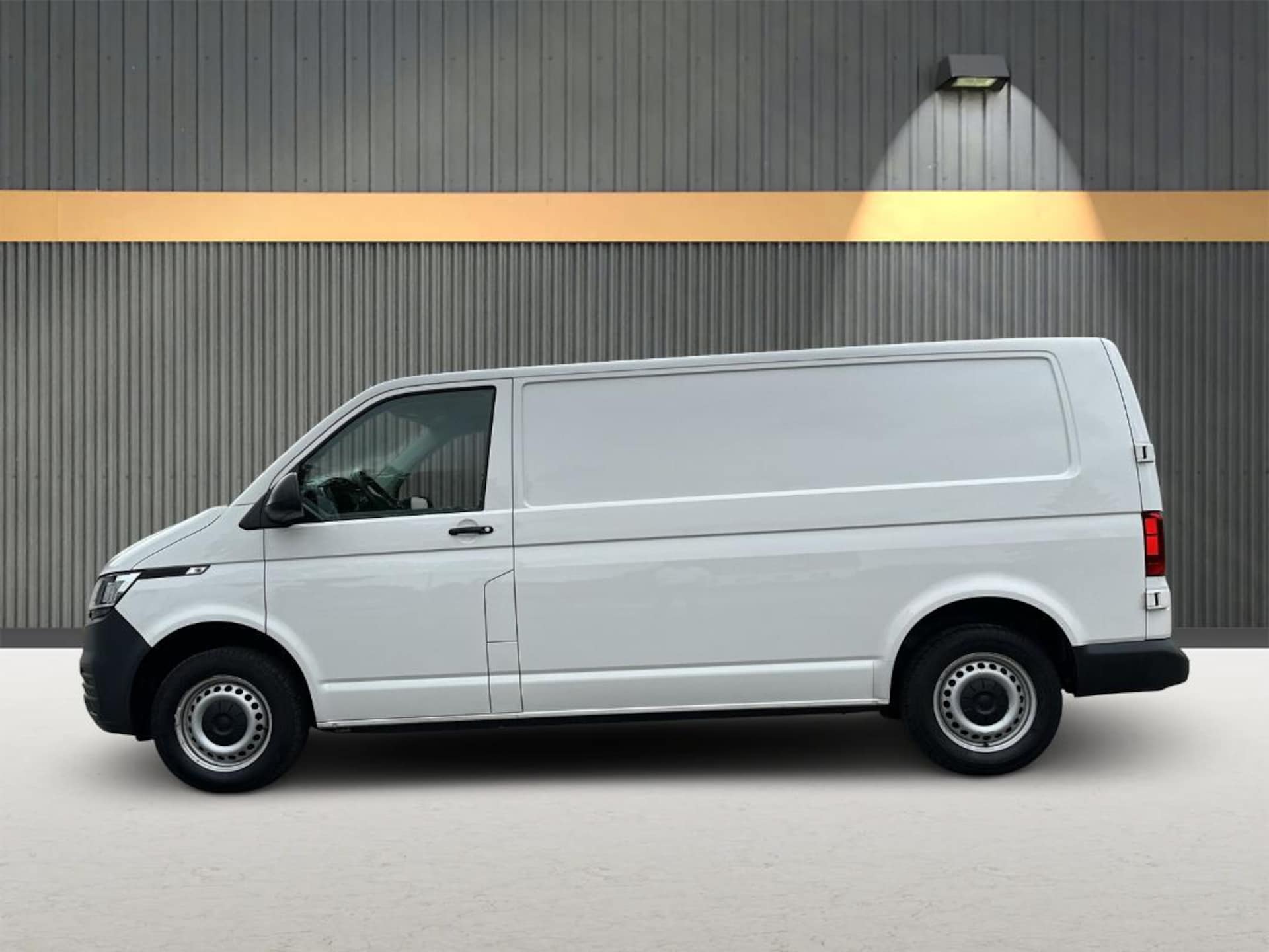 Volkswagen T6.1 Transporter Kasten langer Radstand