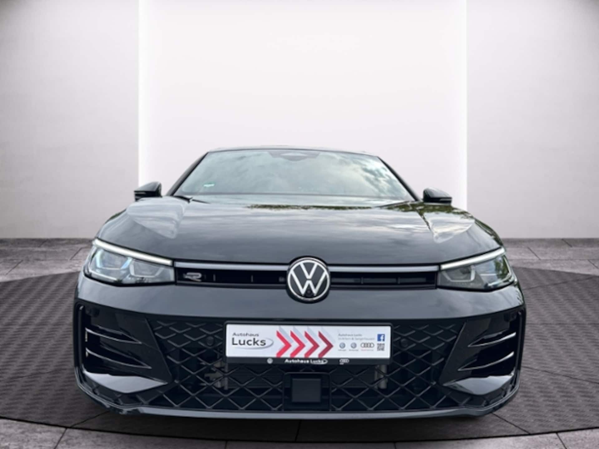 Volkswagen Passat R-Line