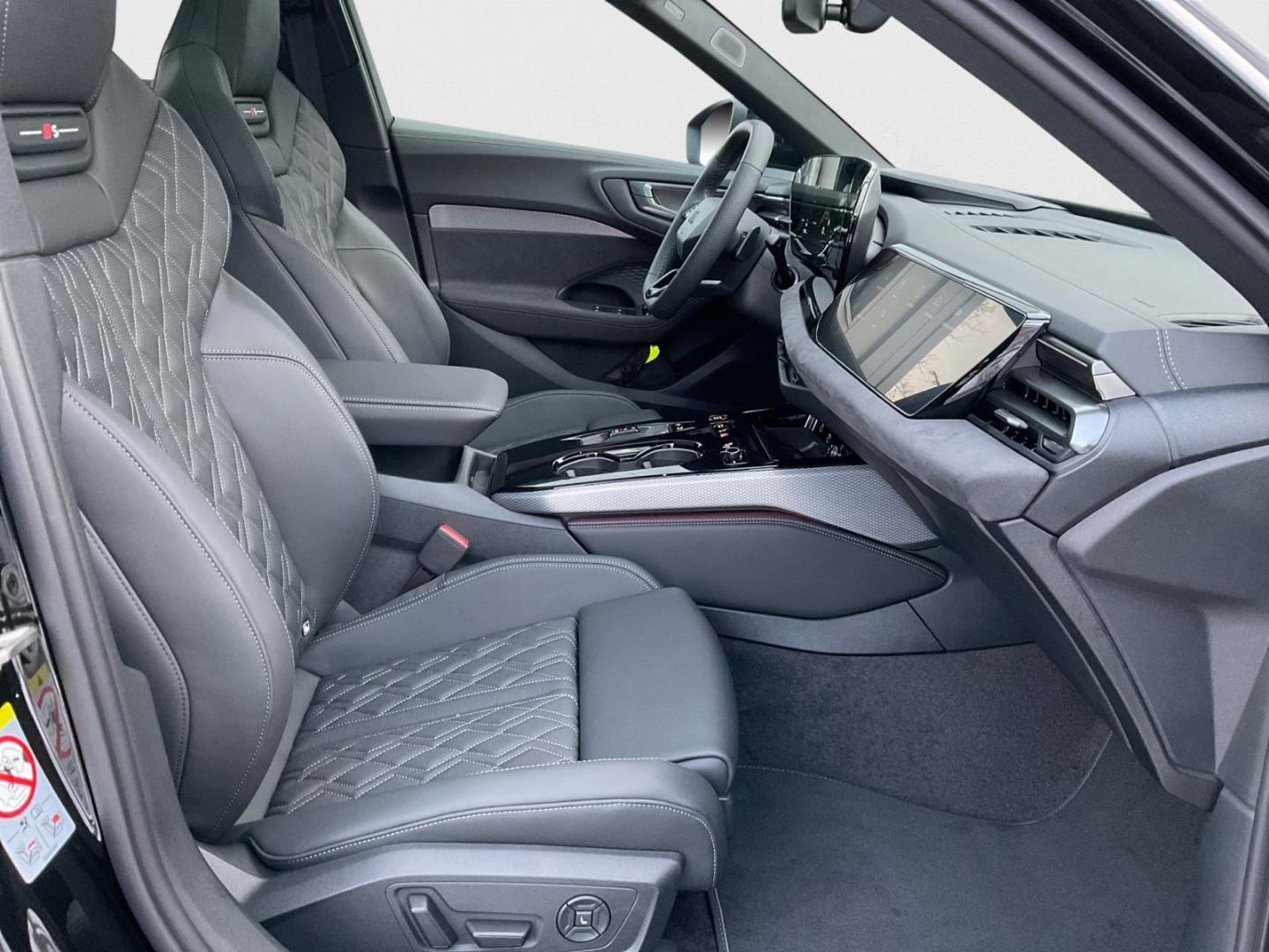 Bild über Audi A5 Limousine TFSI quattro 150 kW S tronic - für weitere Informationen kontaktieren Sie den Audi Partner