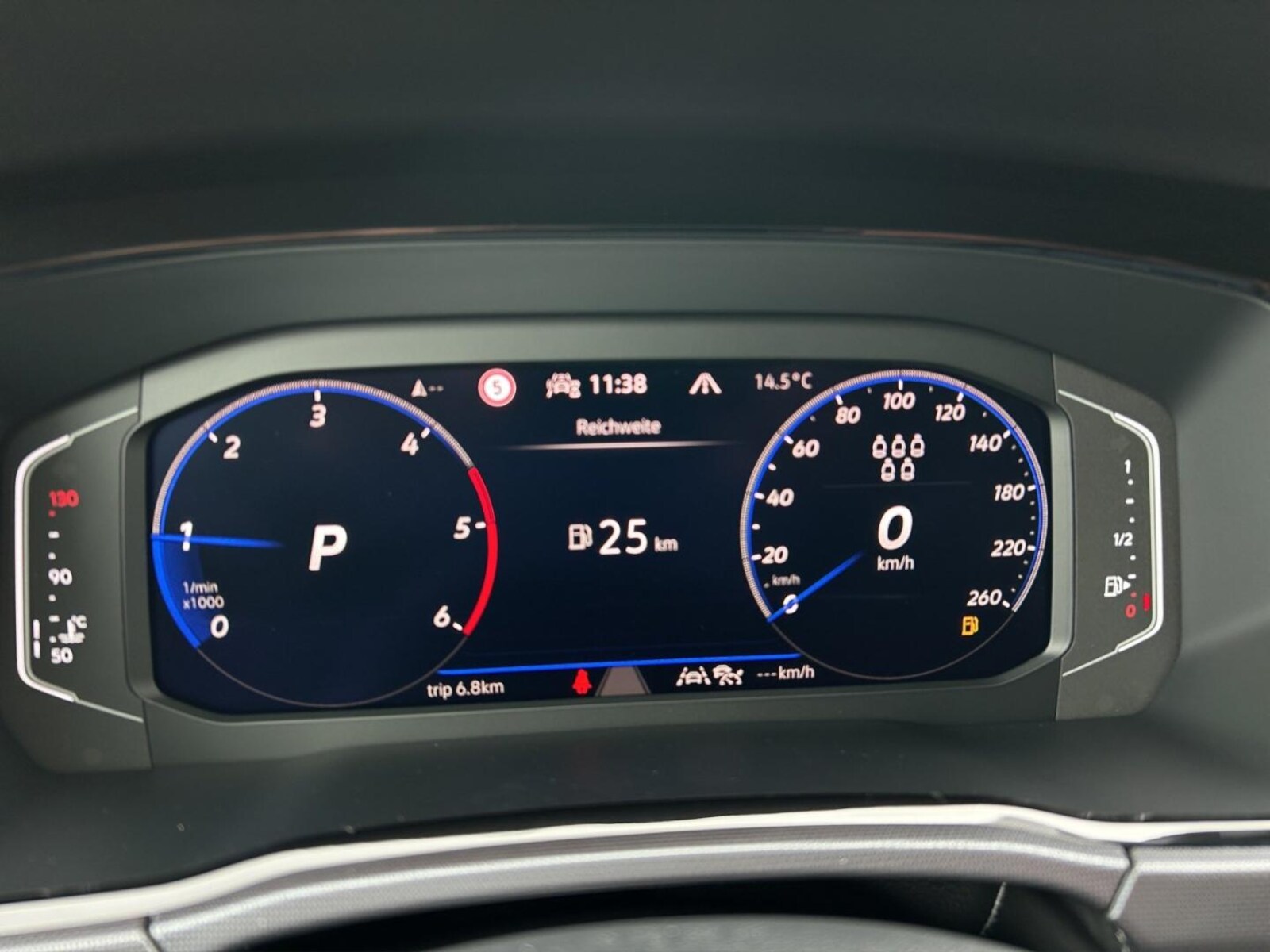 Volkswagen Touran – Bild 15