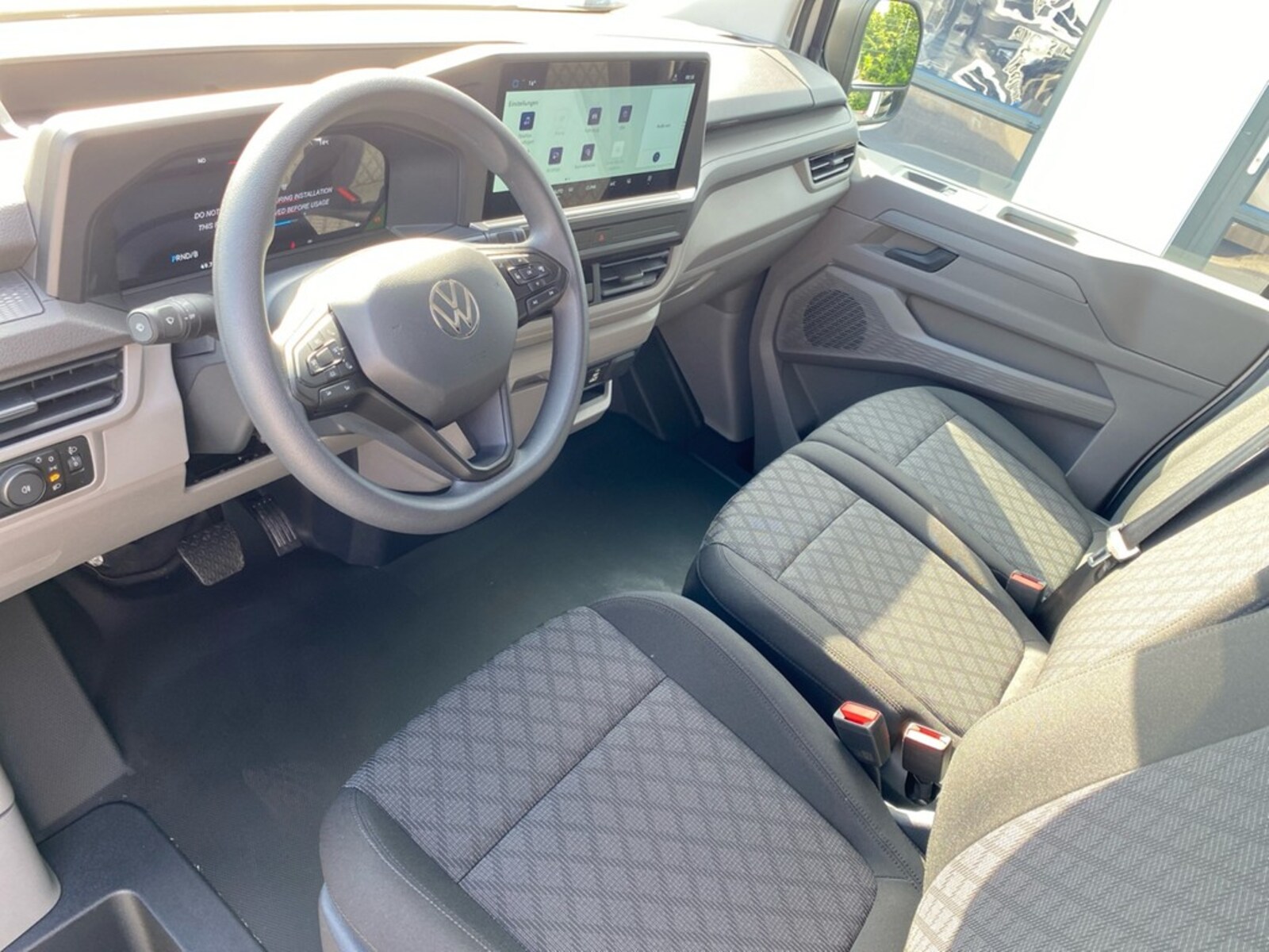 Volkswagen Transporter Kasten langer Radstand – Bild 3