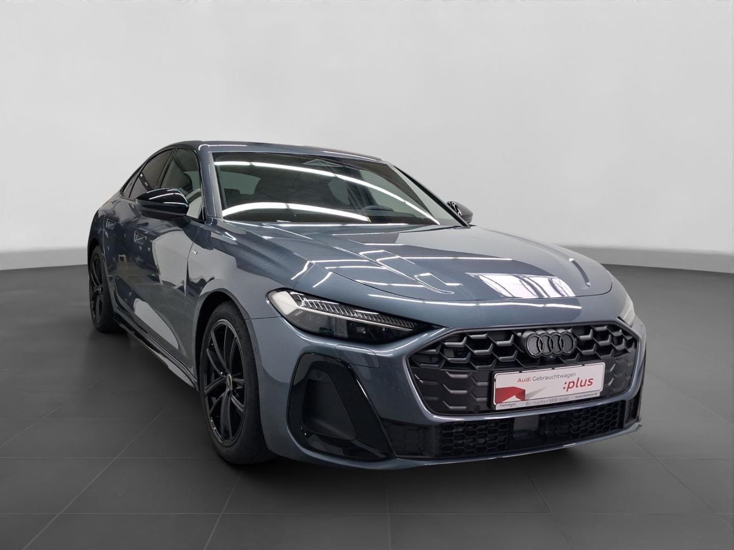 Bild über Audi A5 Limousine TFSI quattro 150 kW S tronic - für weitere Informationen kontaktieren Sie den Audi Partner