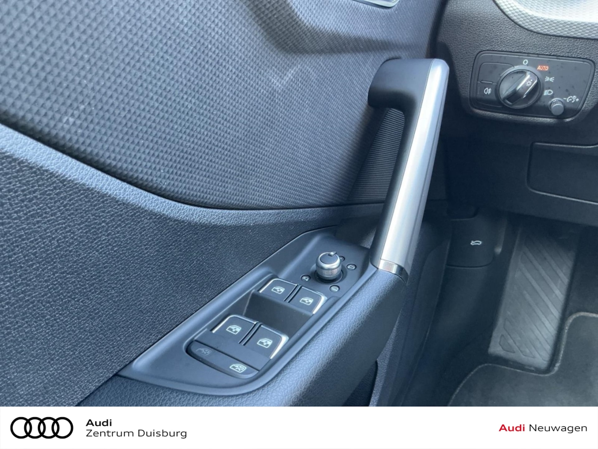Audi Q2 S line
