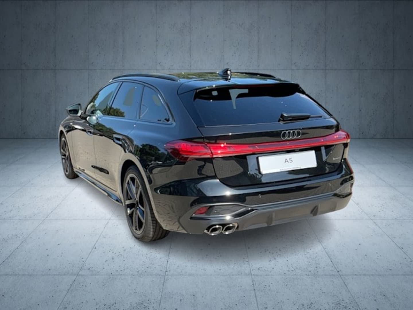 Bild über Audi A5 Avant TDI quattro 150 kW S tronic - für weitere Informationen kontaktieren Sie den Audi Partner