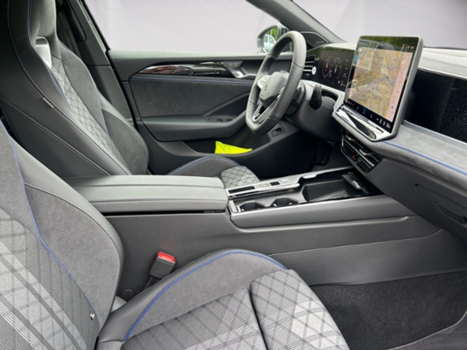 Volkswagen Passat – Bild 10