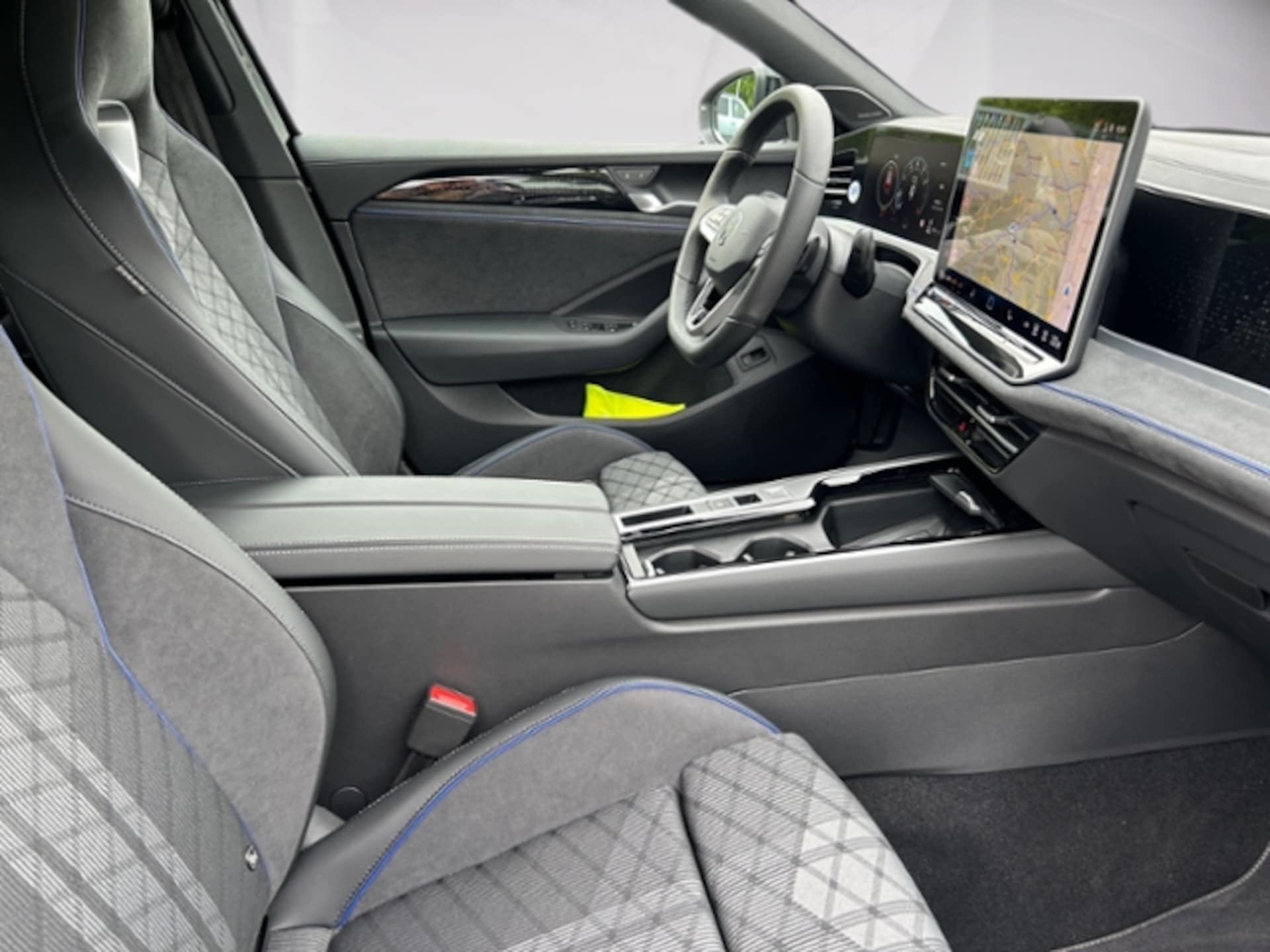 Volkswagen Passat R-Line