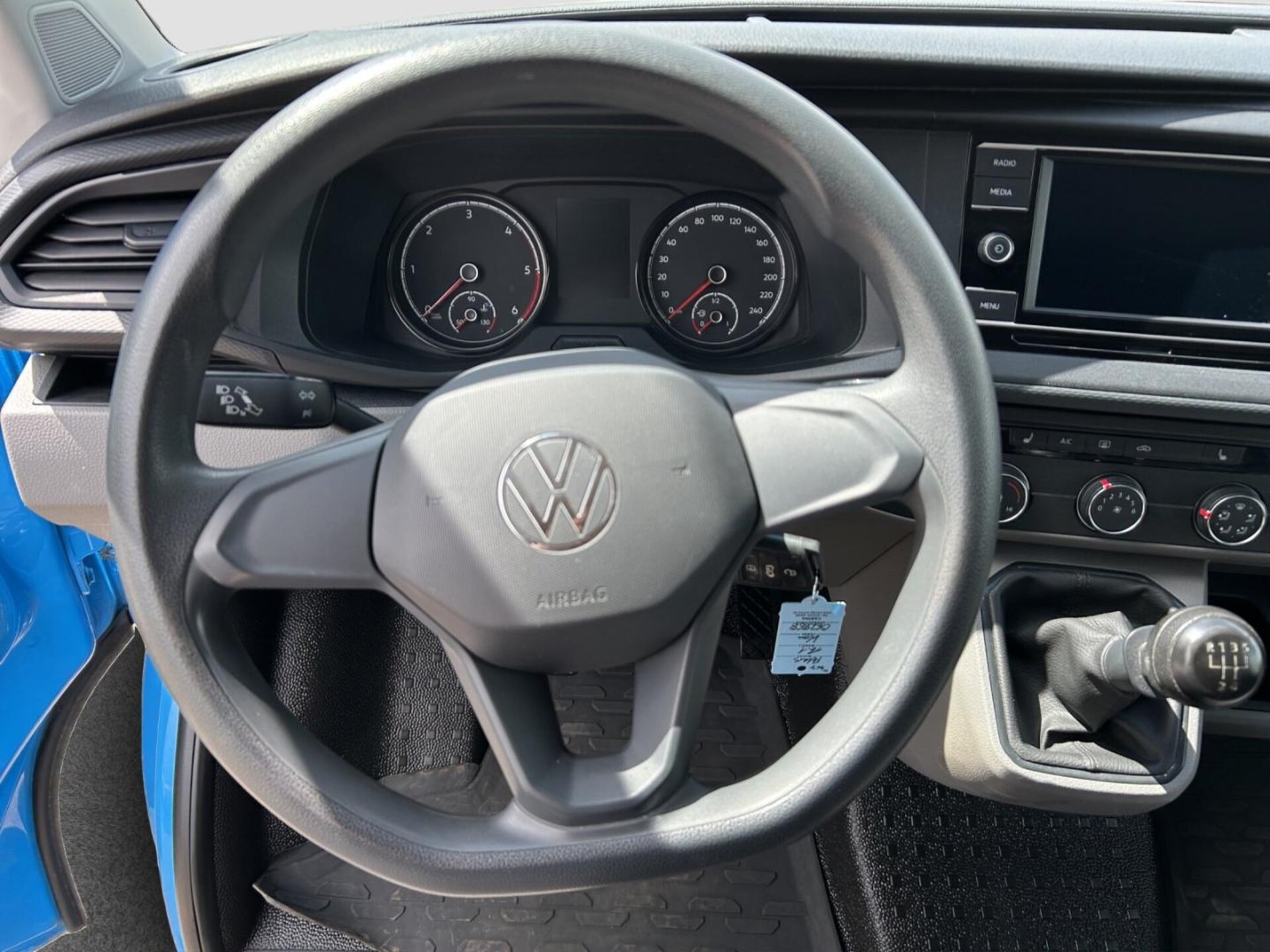 Volkswagen T6.1 Transporter Kasten langer Radstand