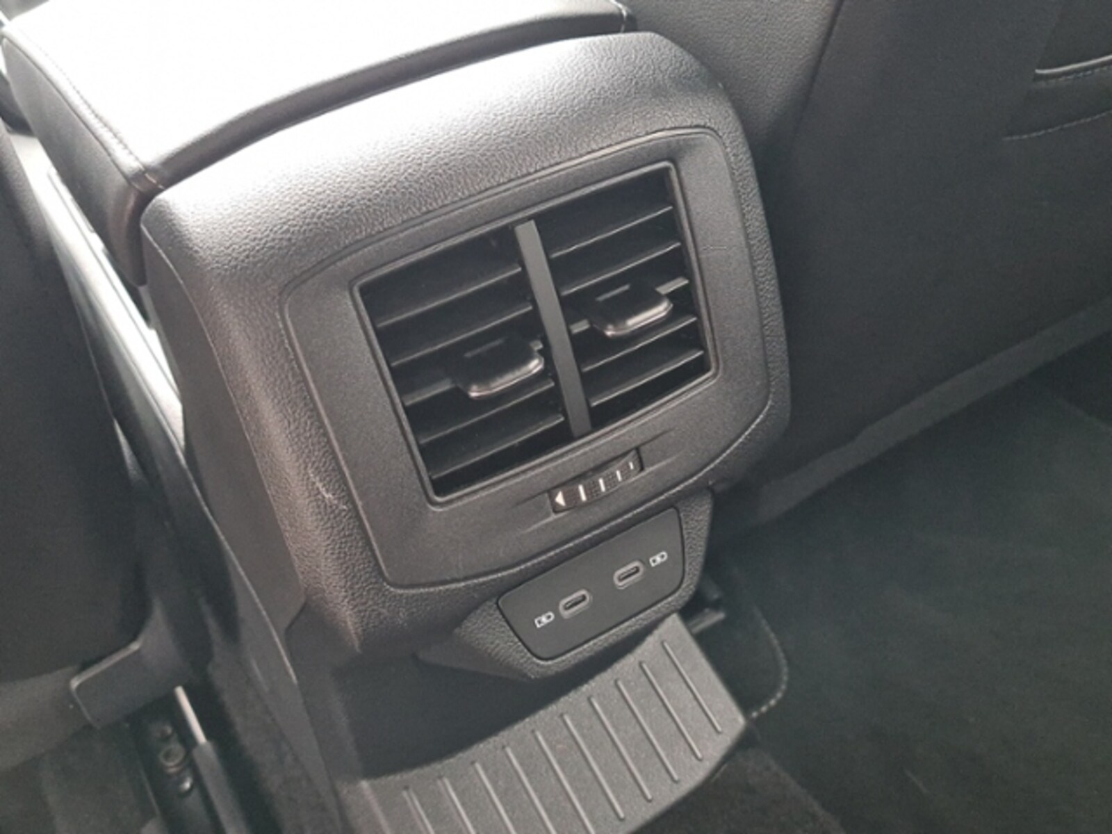 Volkswagen T-Roc – Bild 24