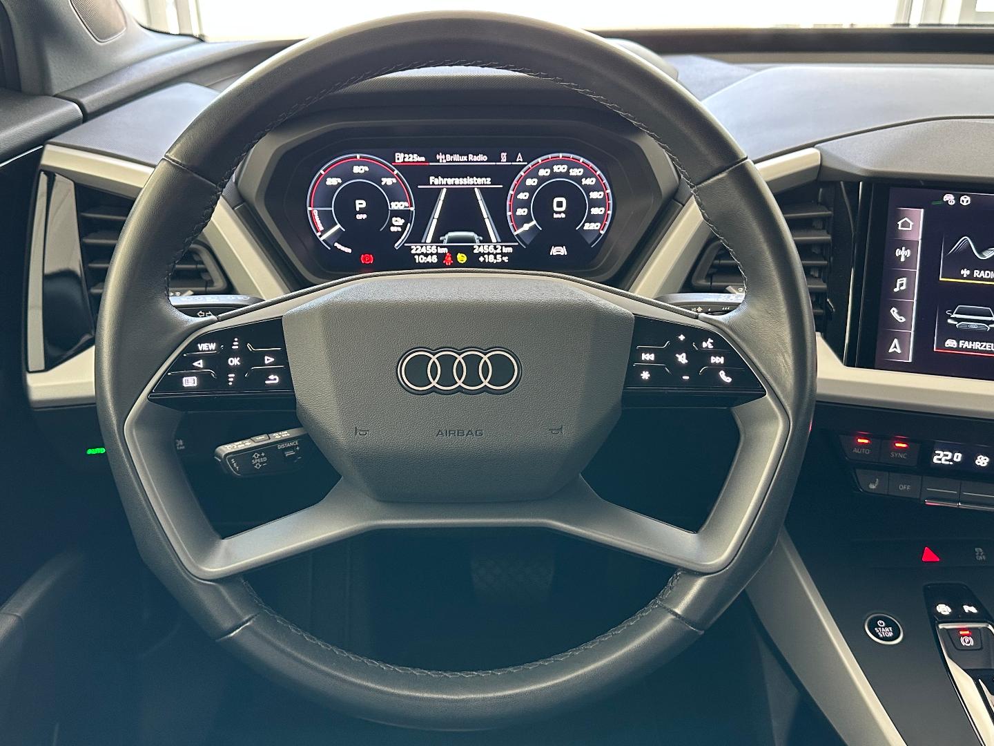 Image about Audi Q4 e-tron 40 e-tron