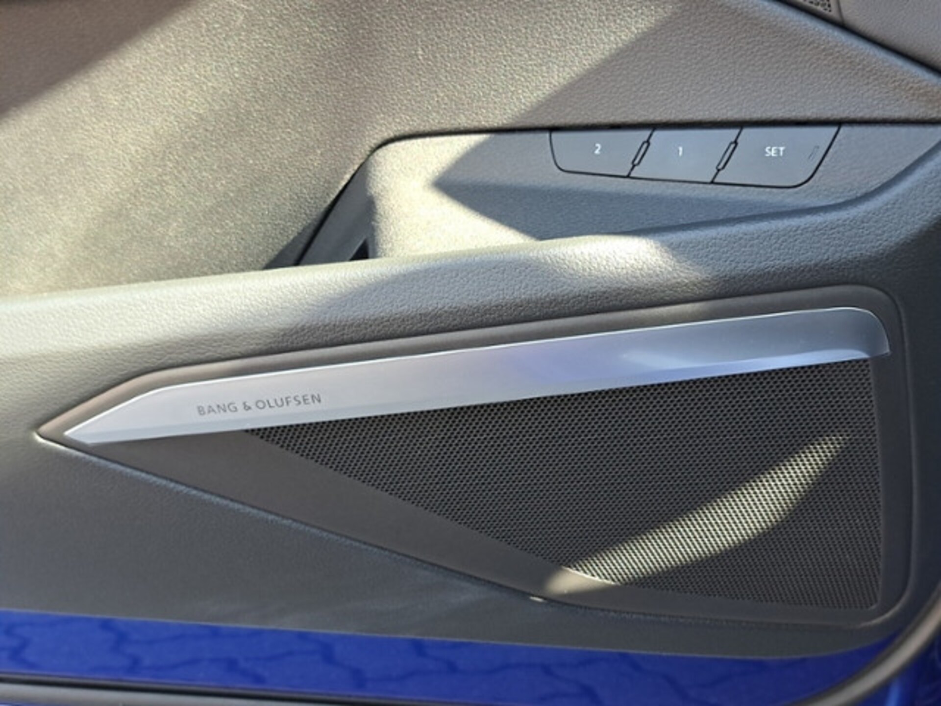 Audi Q8 e-tron S line