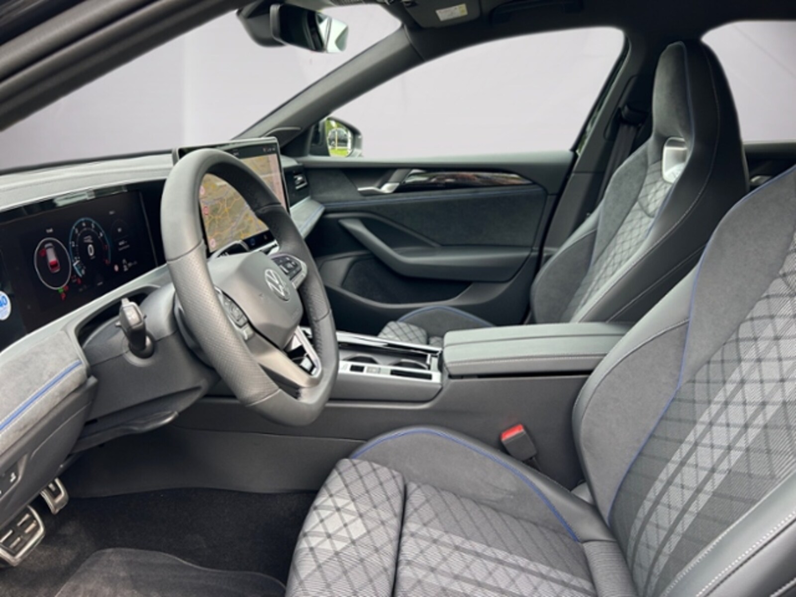 Volkswagen Passat – Bild 11