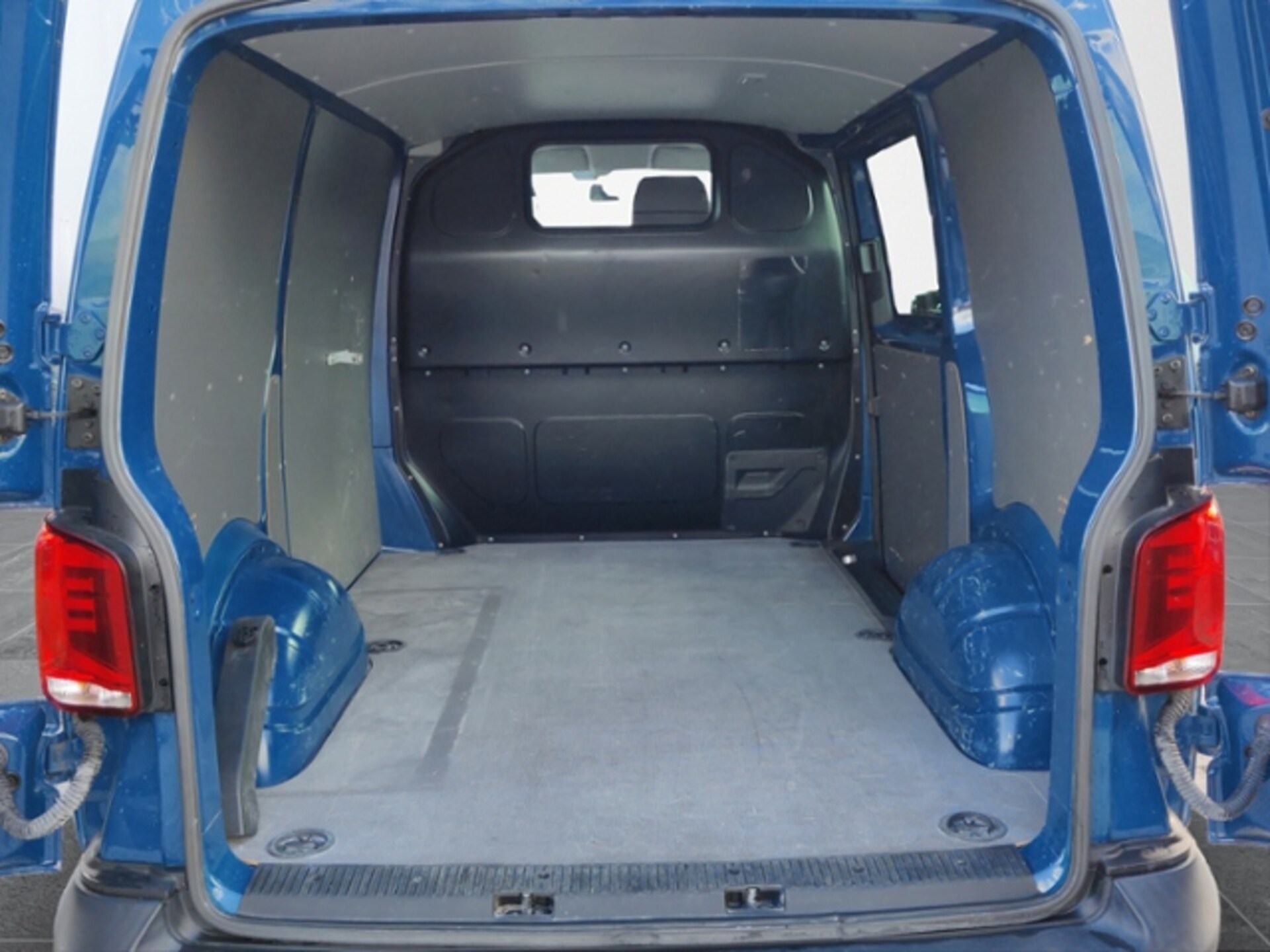 Volkswagen T6.1 Transporter Kasten kurzer Radstand