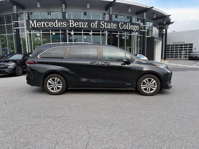 2021 Toyota Sienna