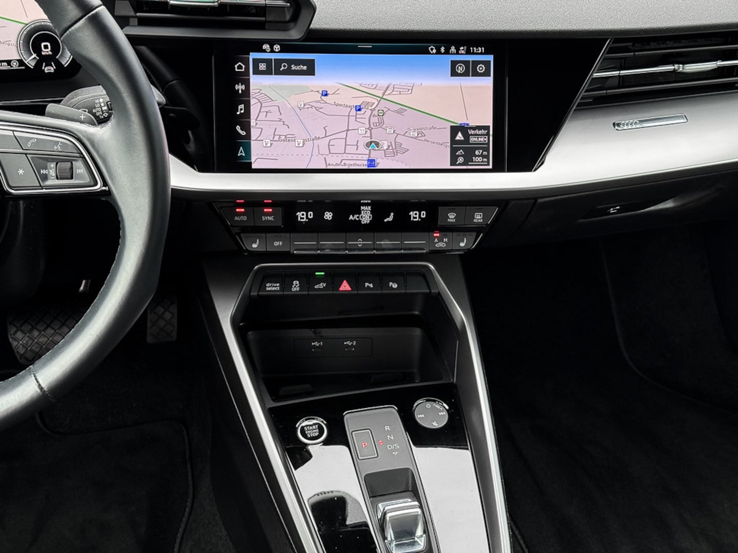 Bild über Audi A3 Sportback TFSI e 40 TFSI e S tronic - für weitere Informationen kontaktieren Sie den Audi Partner