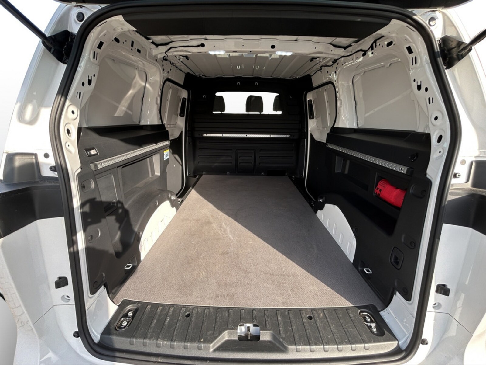 Volkswagen ID. Buzz Cargo – Bild 19