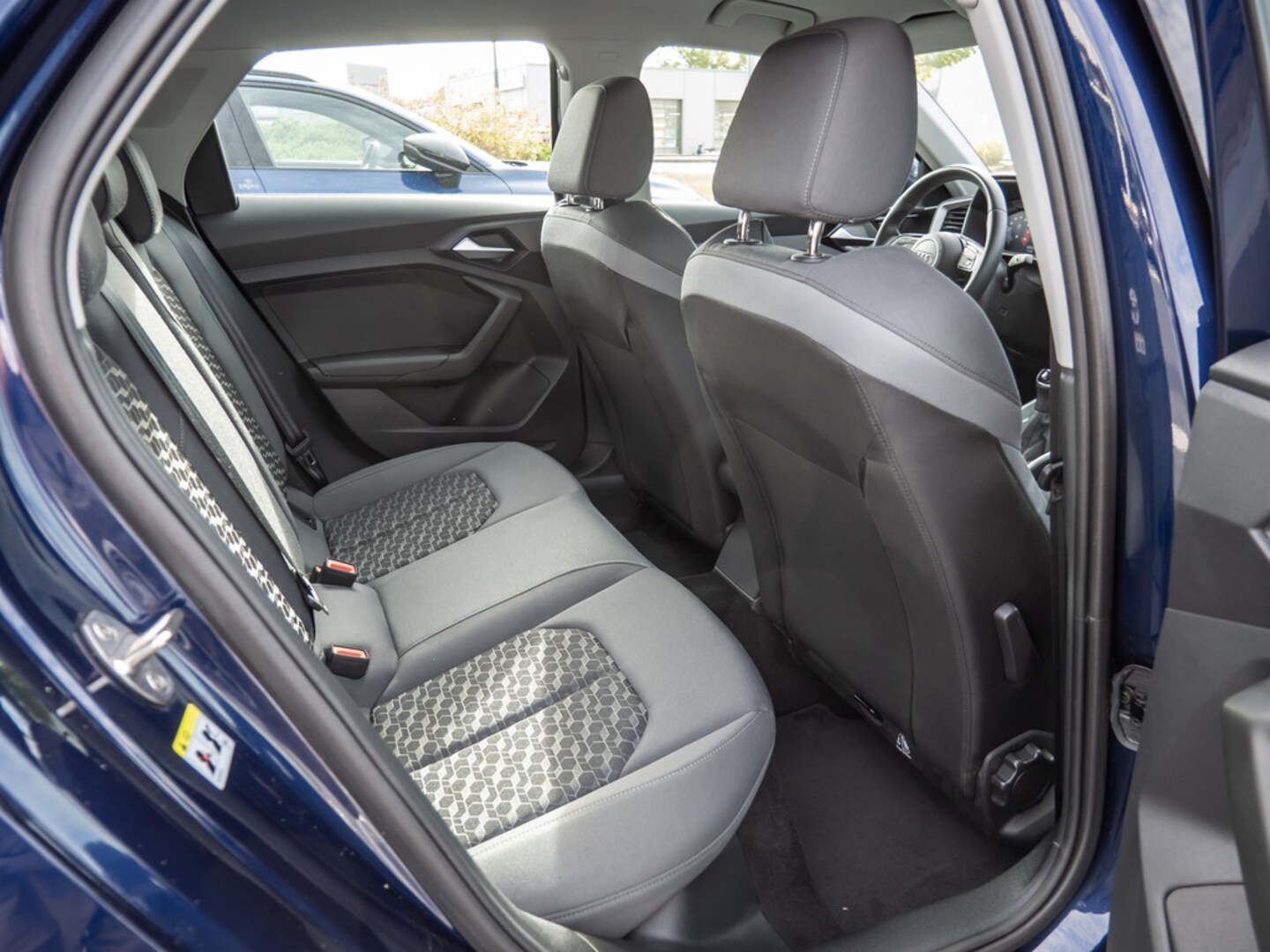 Bild über Audi A1 Sportback advanced 25 TFSI S tronic - für weitere Informationen kontaktieren Sie den Audi Partner