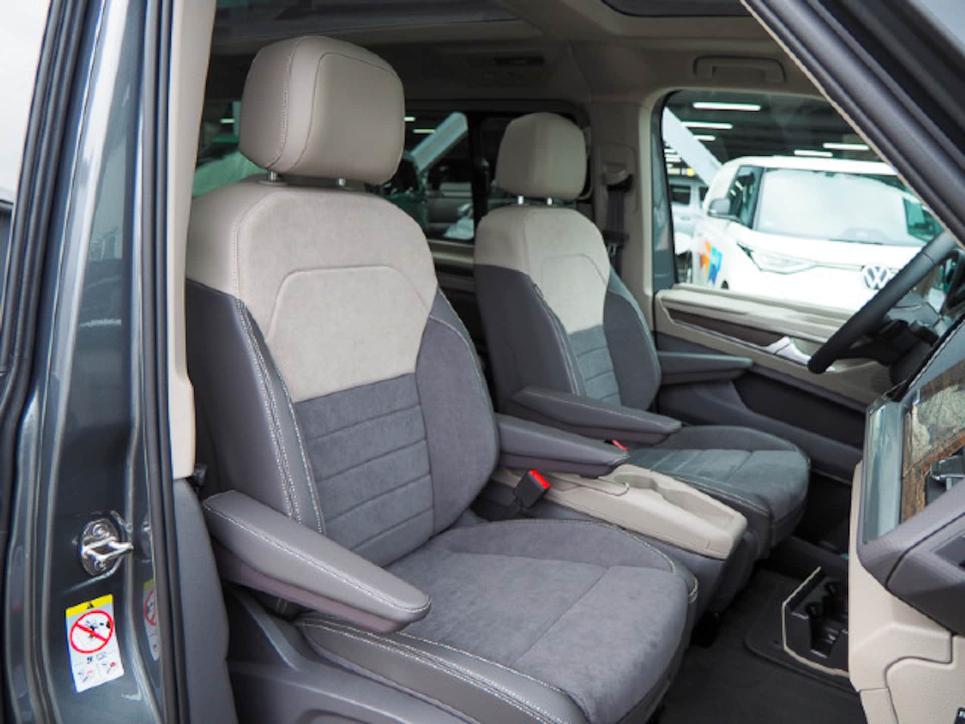 Volkswagen Multivan Langversion Style