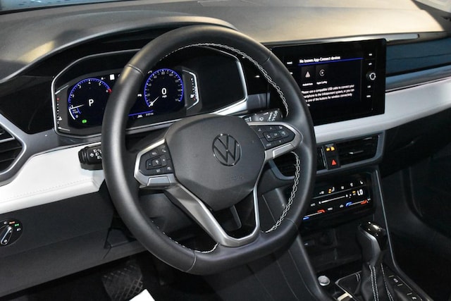 2025 Volkswagen Taos