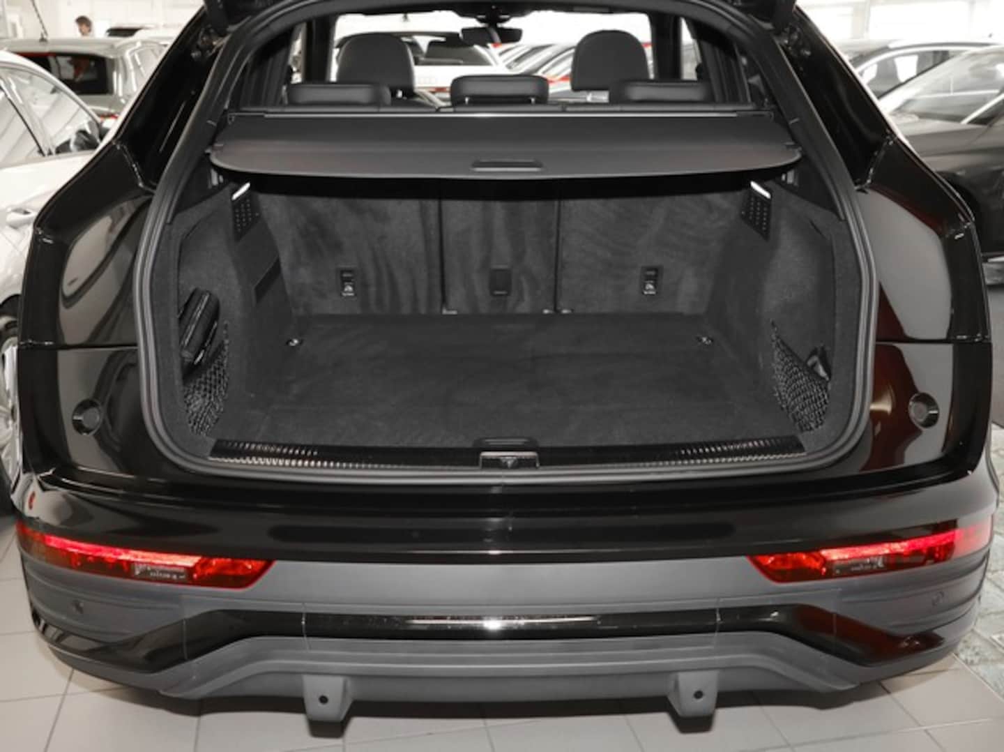 Bild über Audi Q5 Sportback 40 TFSI quattro S tronic - für weitere Informationen kontaktieren Sie den Audi Partner