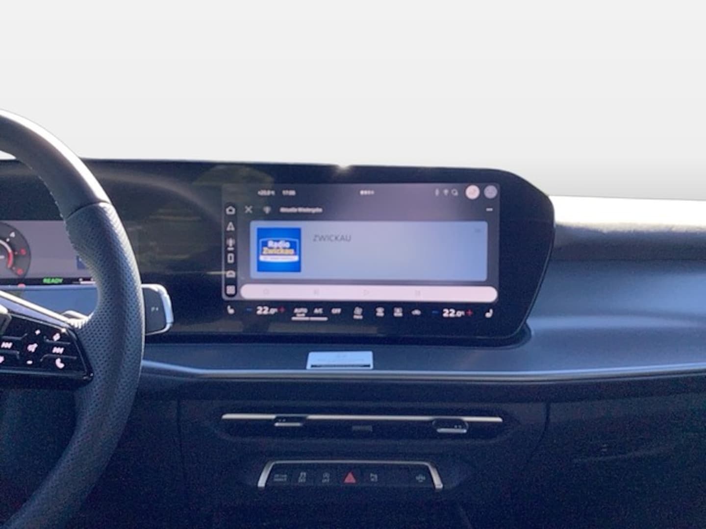 Bild über Audi Q3 Sportback TDI 110 kW S tronic - für weitere Informationen kontaktieren Sie den Audi Partner