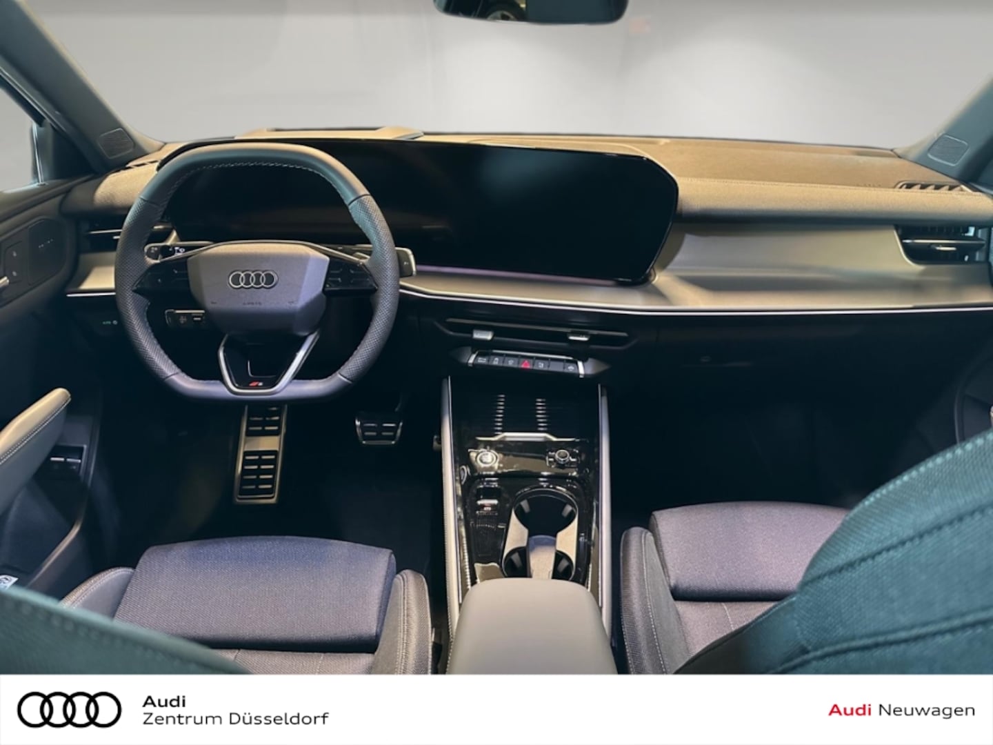 Bild über Audi Q3 Sportback e-hybrid e-hybrid 200 kW S tronic - für weitere Informationen kontaktieren Sie den Audi Partner