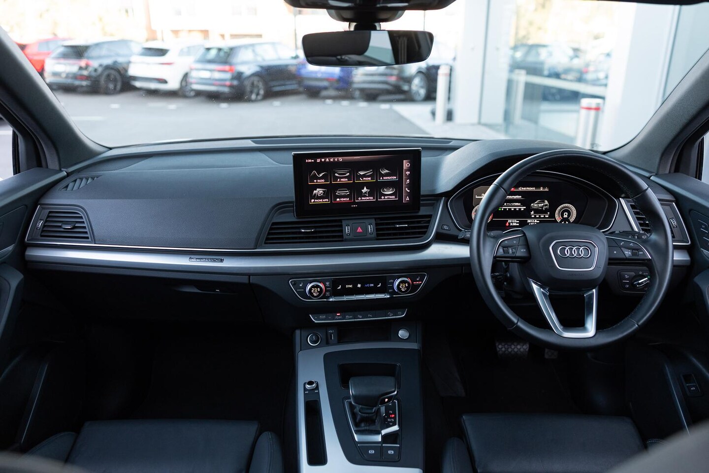 Image about Audi Q5 Sport 40 TDI quattro S tronic