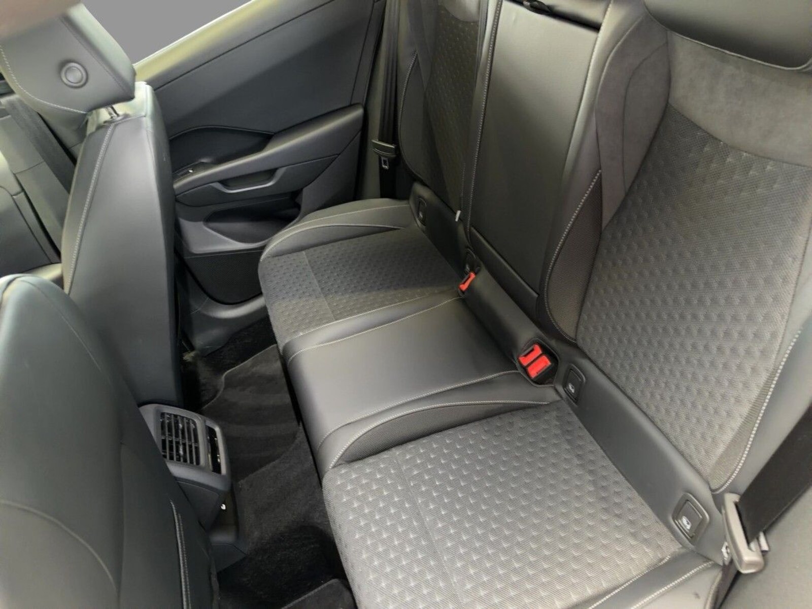 Volkswagen T-Roc – Bild 9
