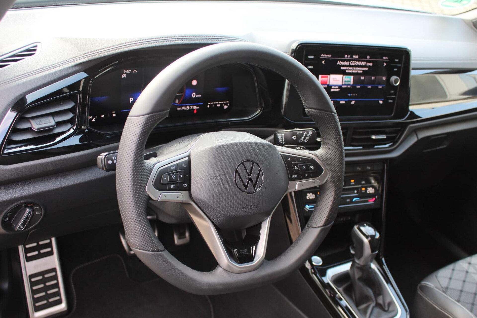Volkswagen T-Roc R-Line