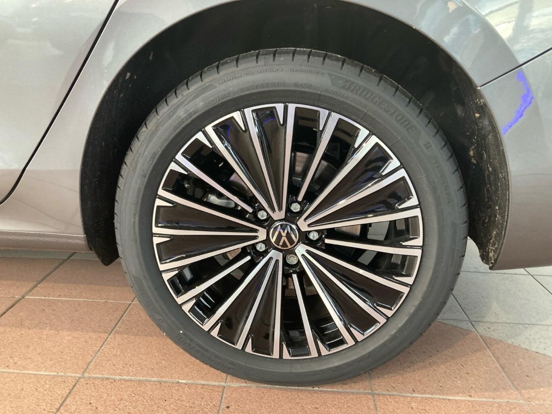 Volkswagen Passat Elegance