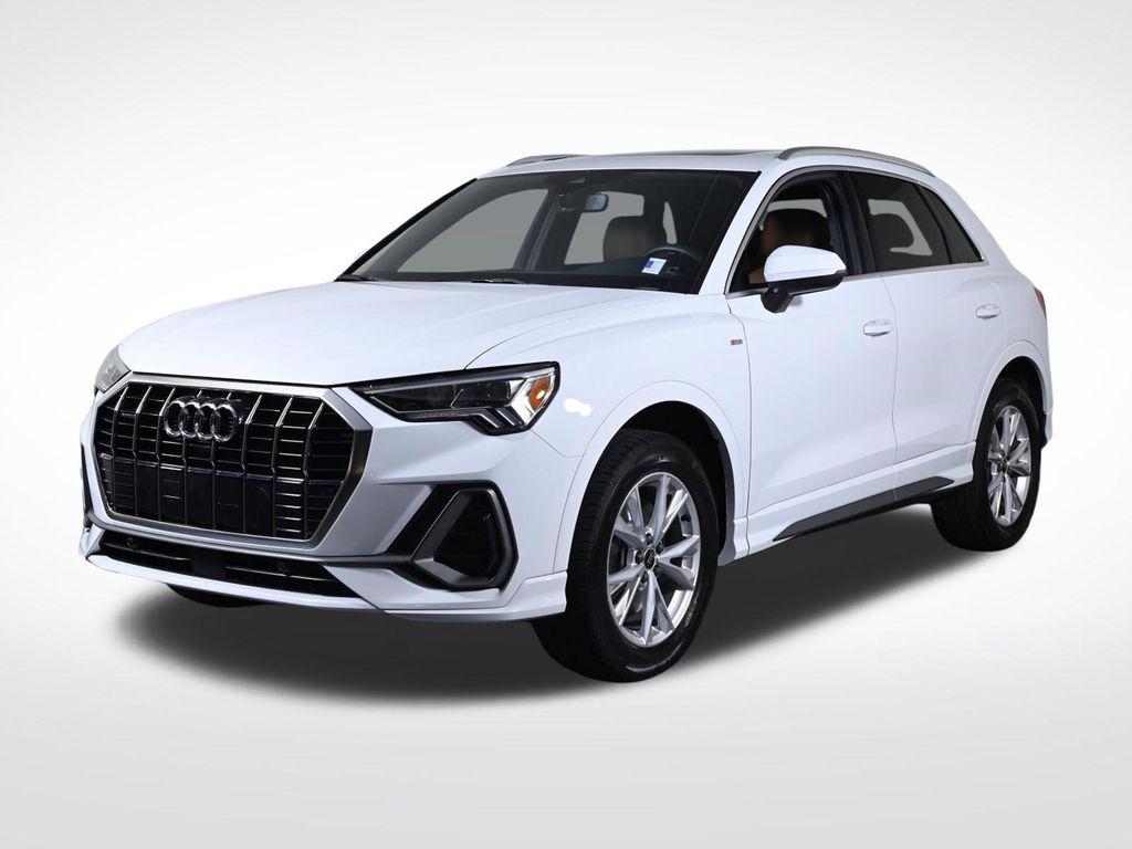 2025 Audi Q3 45 TFSI S Line Premium quattro's photo
