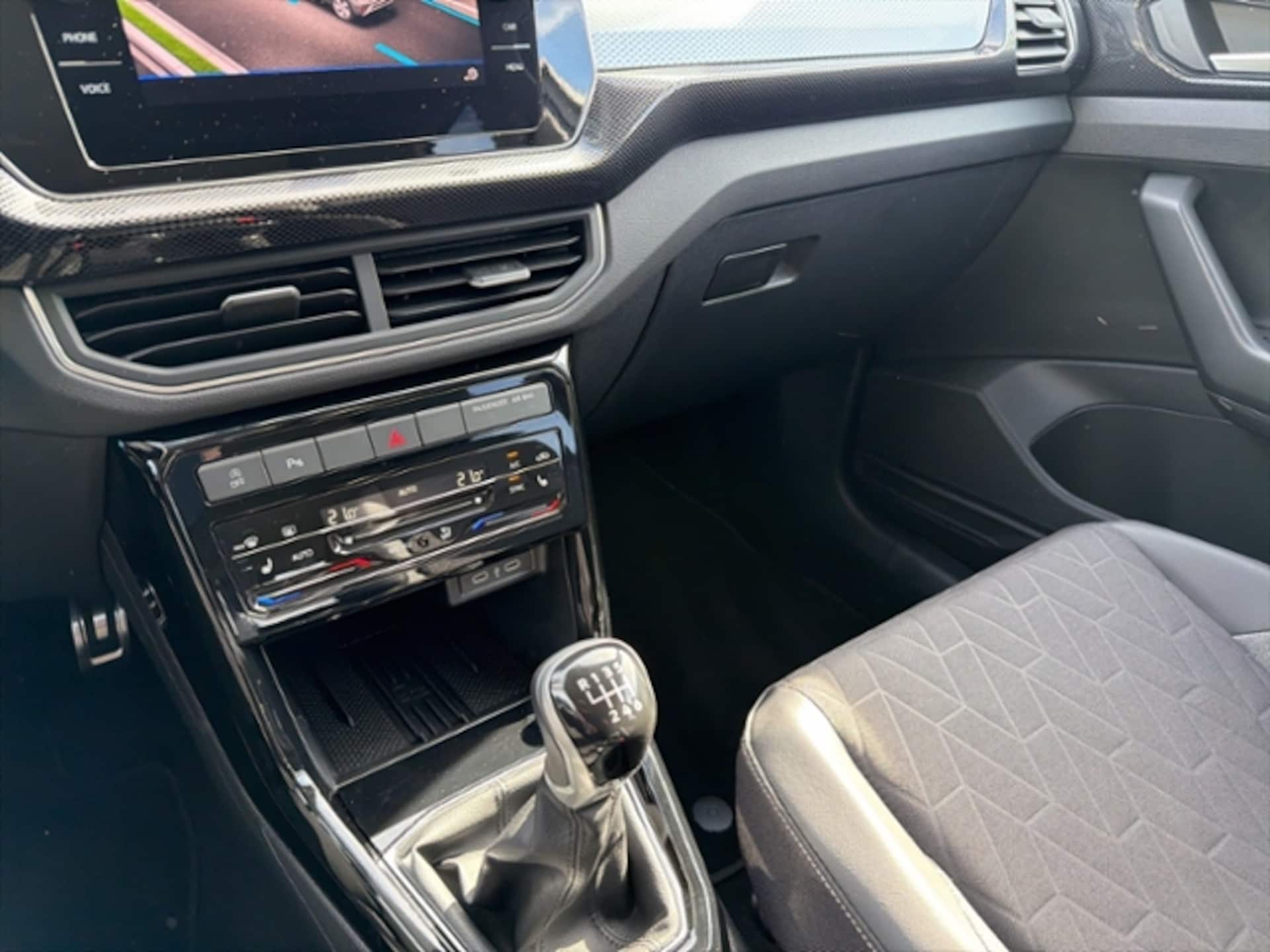 Volkswagen T-Cross Life