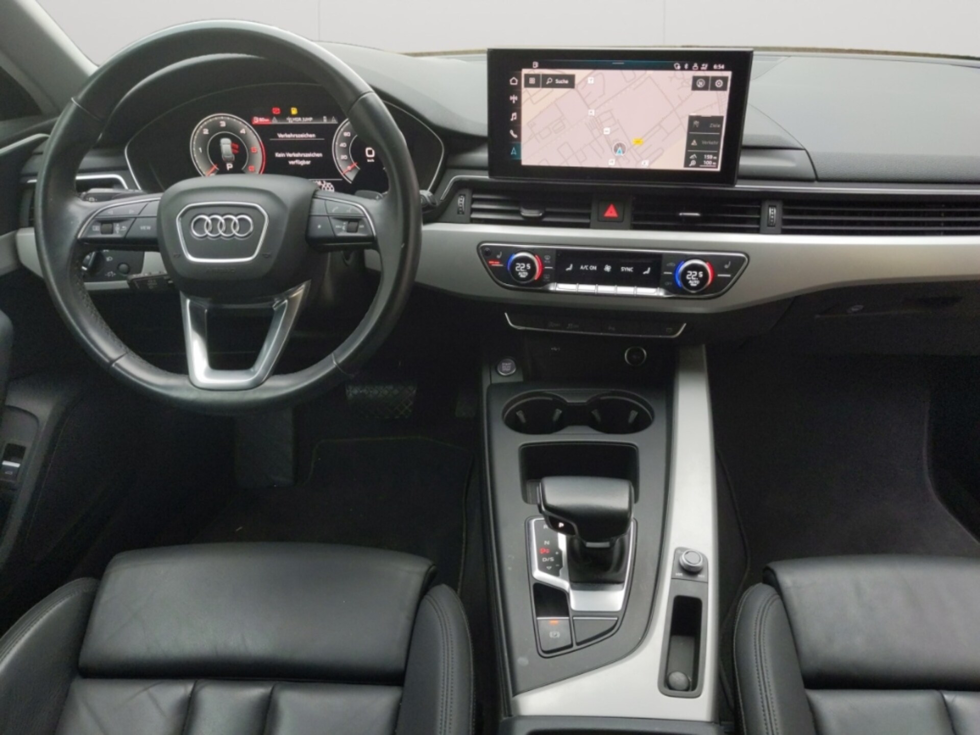 Audi A4 Avant S line