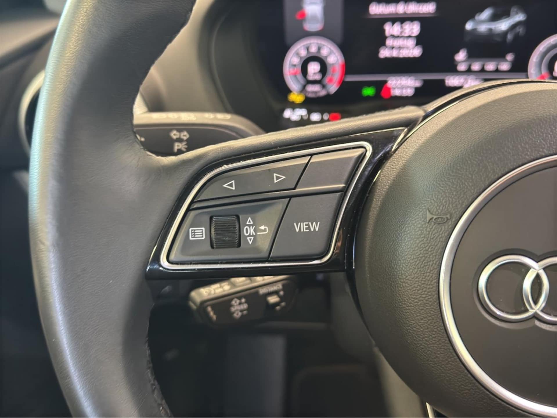 Audi Q2 S line