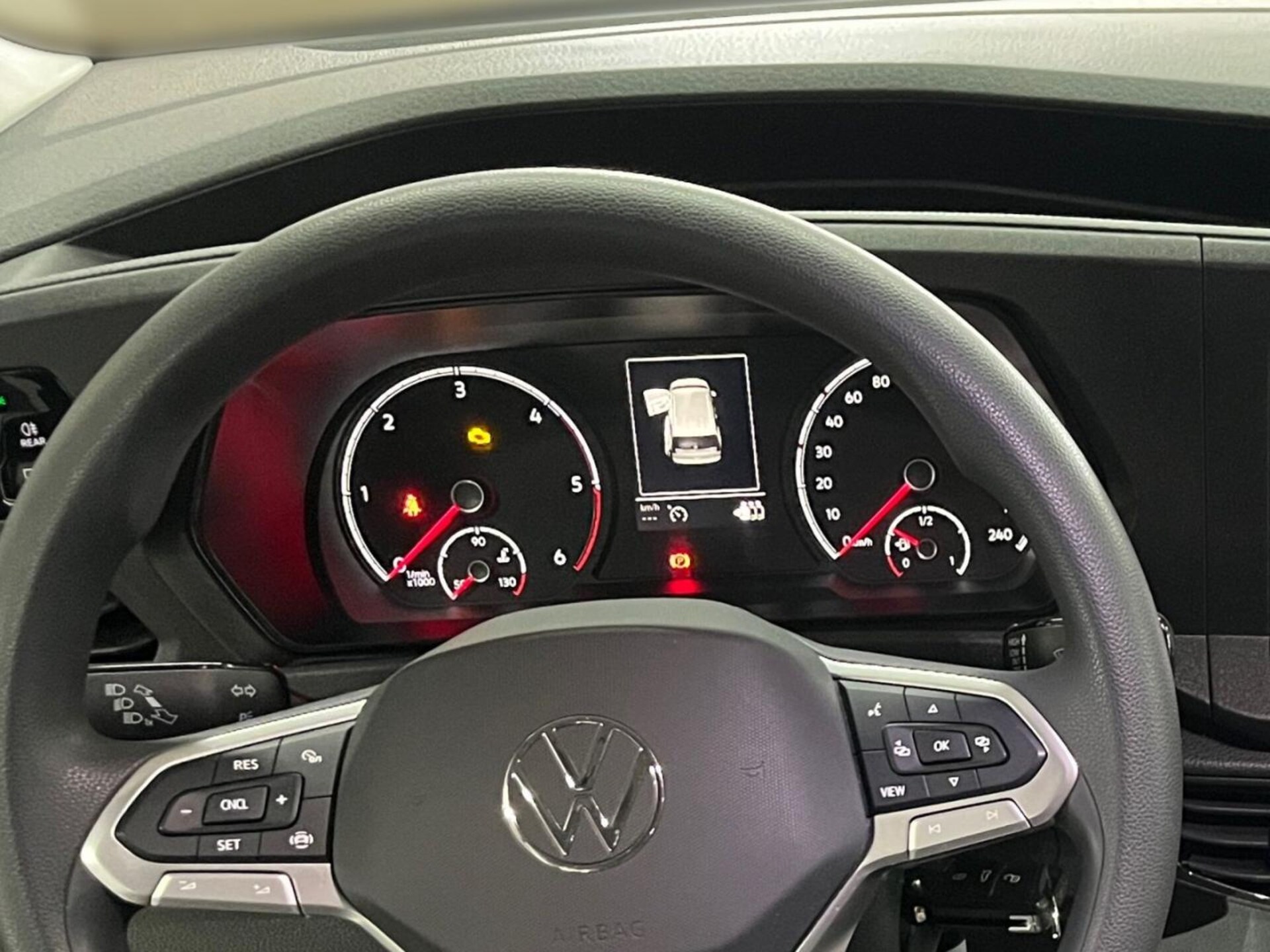 Volkswagen Caddy Basis-Modell